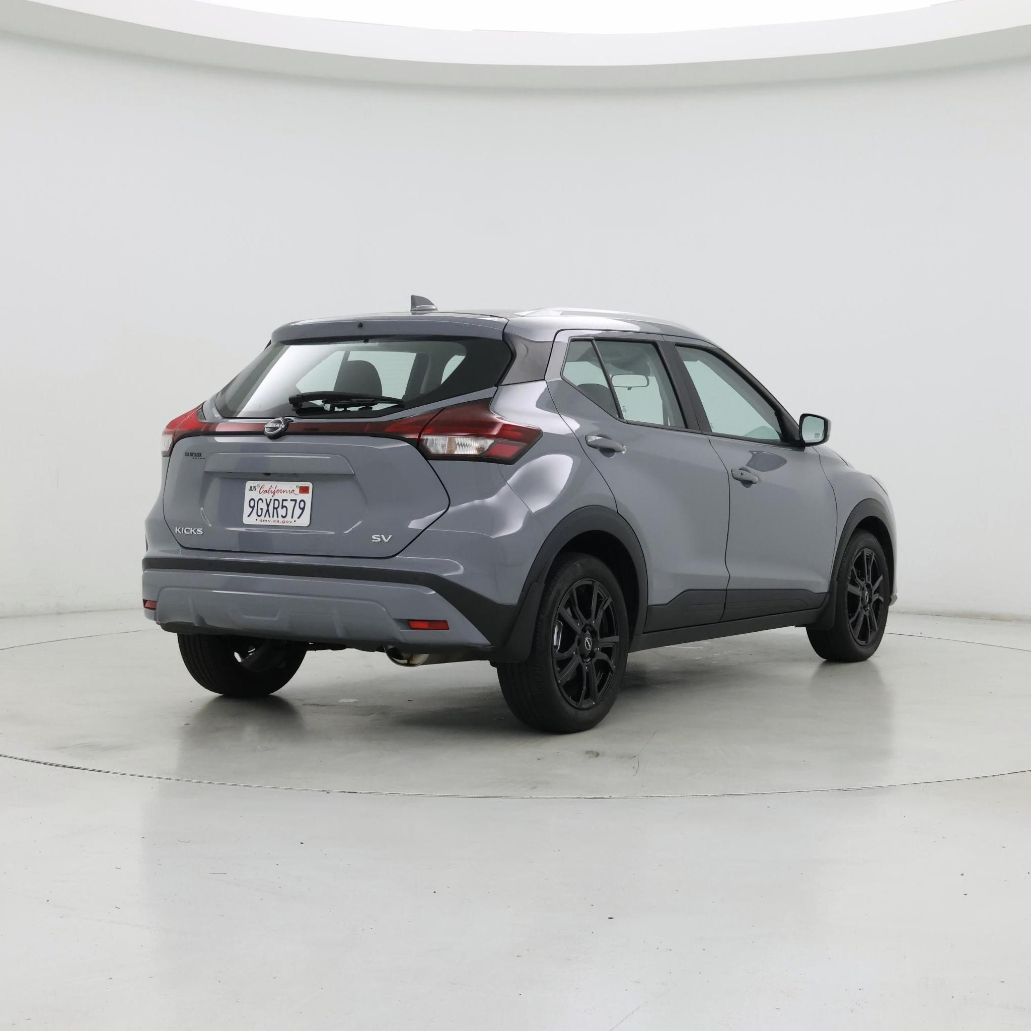 Thumbnail: 2023 Nissan Kicks - 8