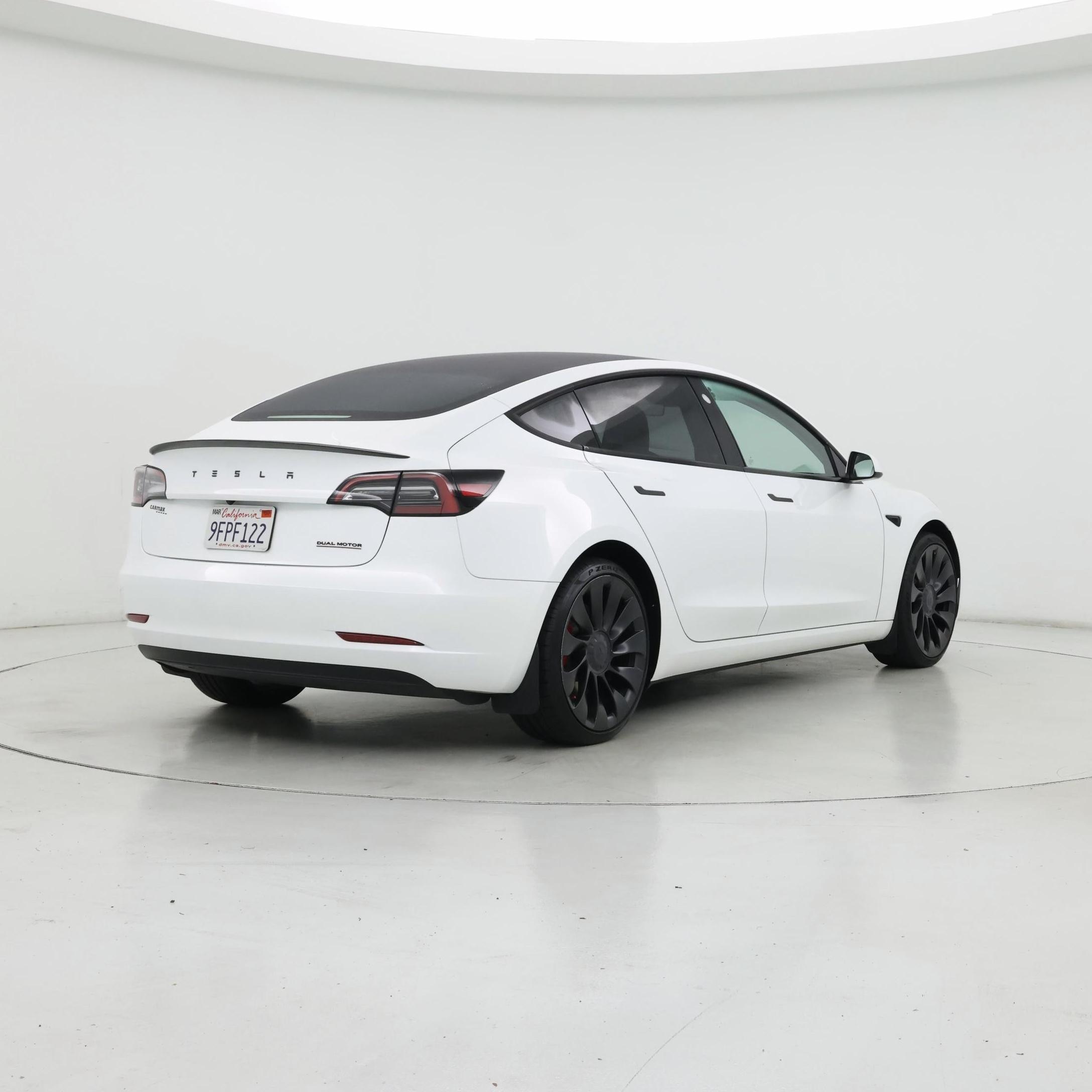 Thumbnail: 2023 Tesla Model 3 - 8