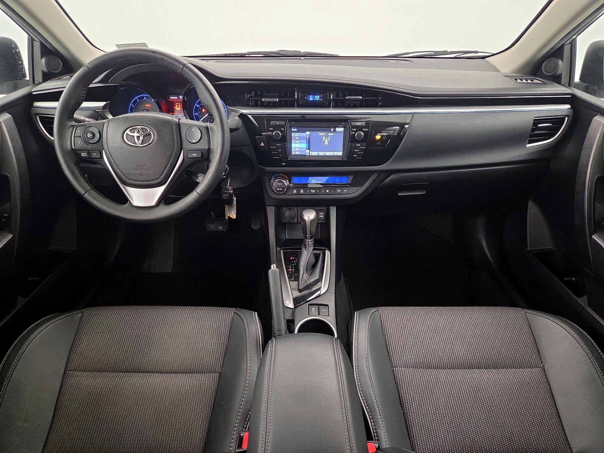 Thumbnail: 2014 Toyota Corolla - 9
