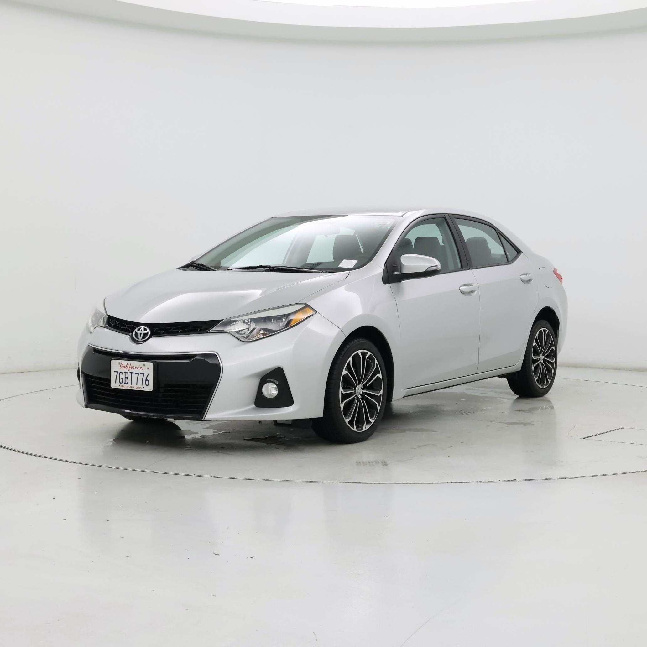 Thumbnail: 2014 Toyota Corolla - 4