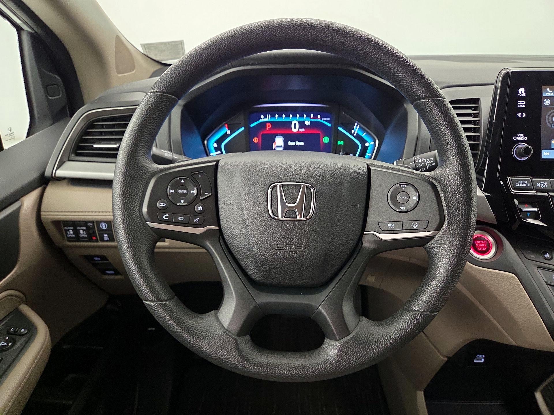 Thumbnail: 2023 Honda Odyssey - 10