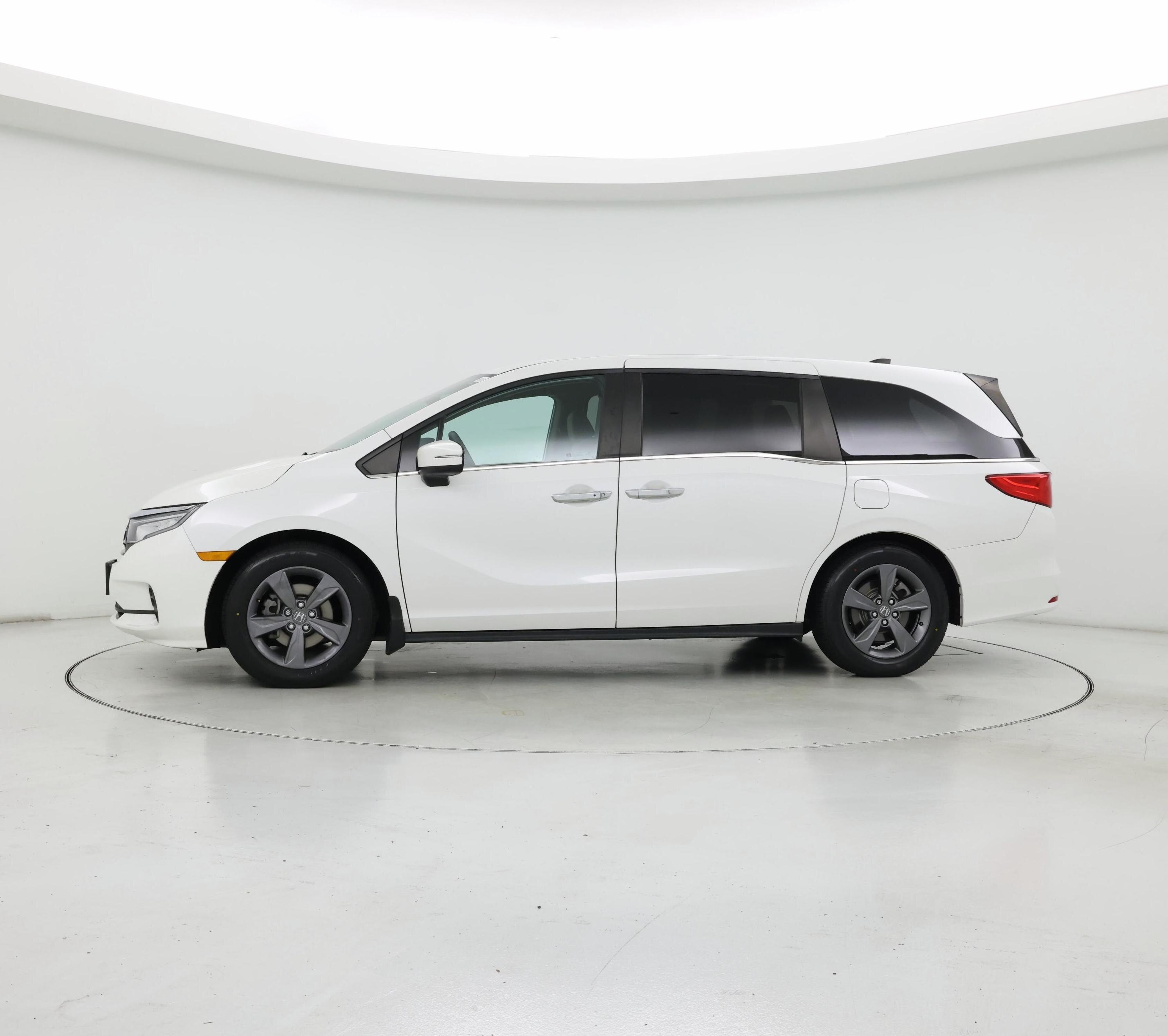 Thumbnail: 2023 Honda Odyssey - 3