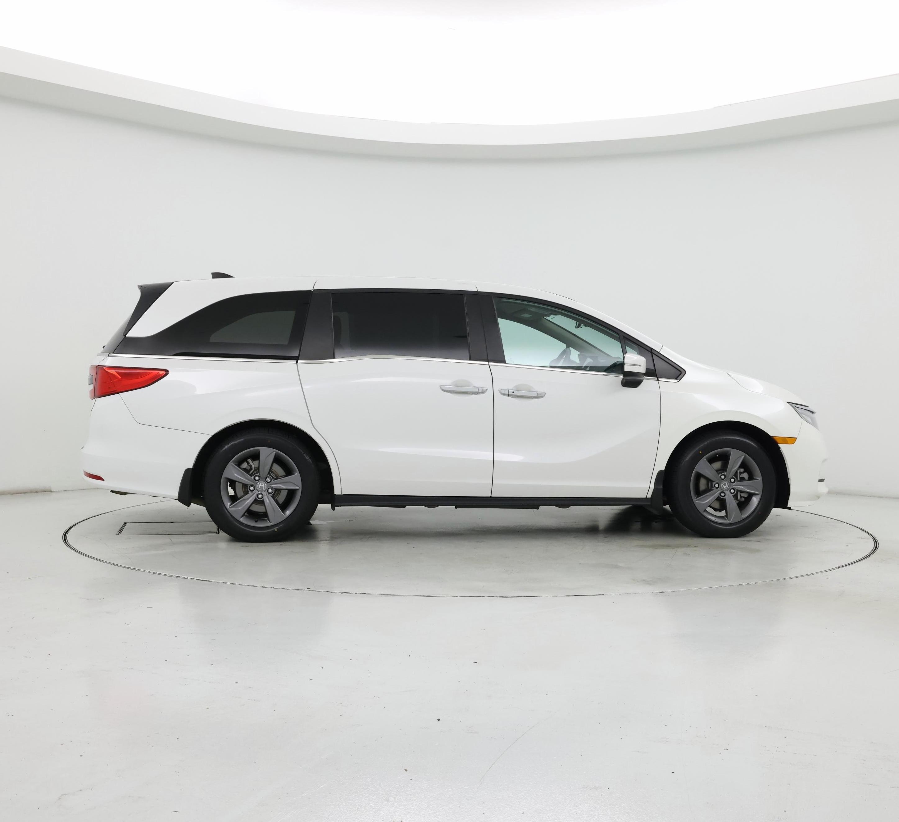 Thumbnail: 2023 Honda Odyssey - 7