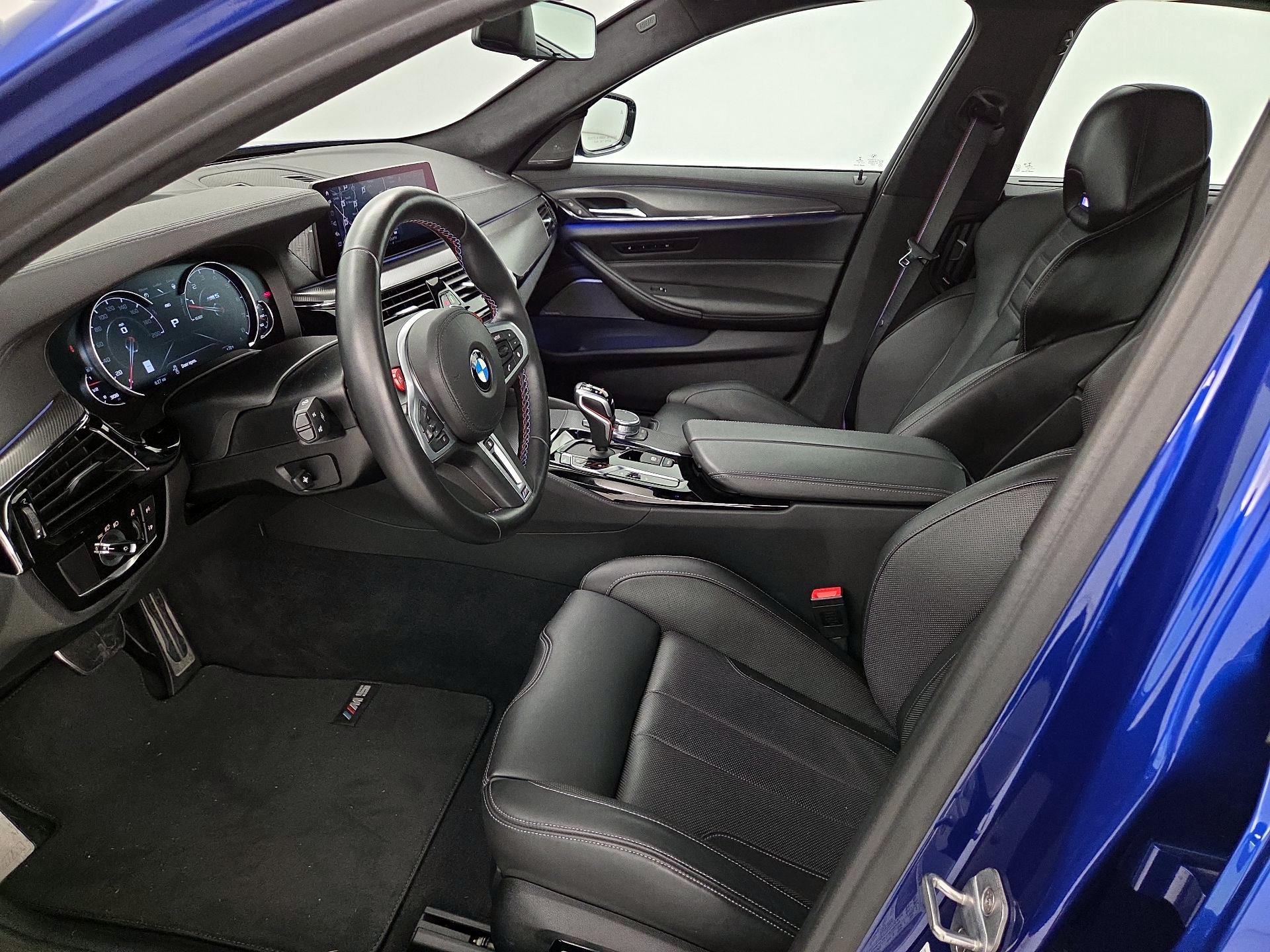 Thumbnail: 2019 BMW M5 - 11