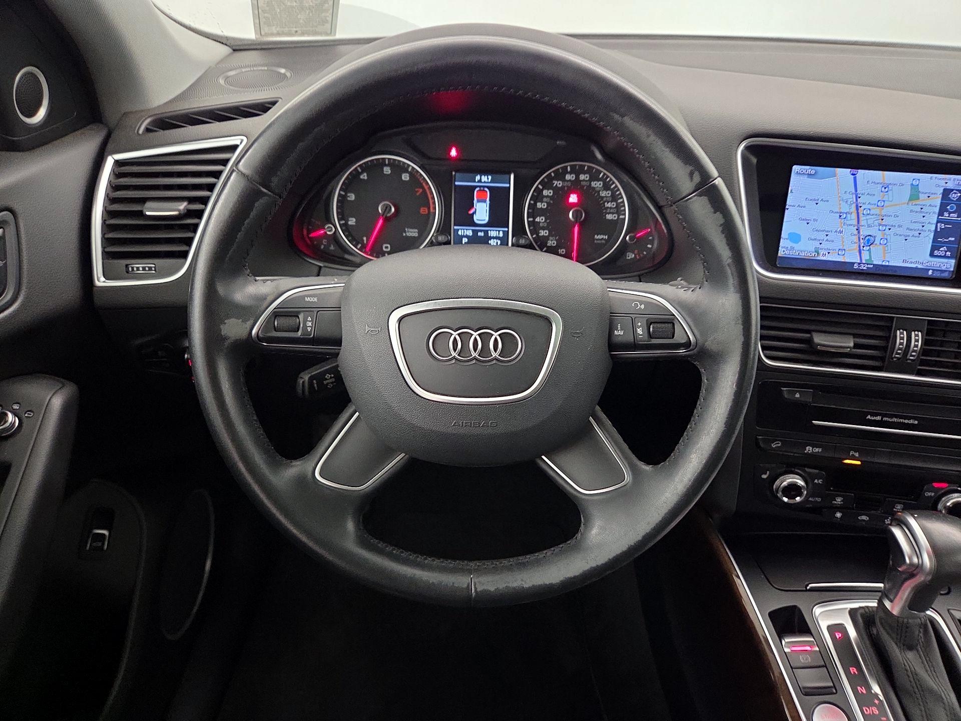 Thumbnail: 2016 Audi Q5 - 10