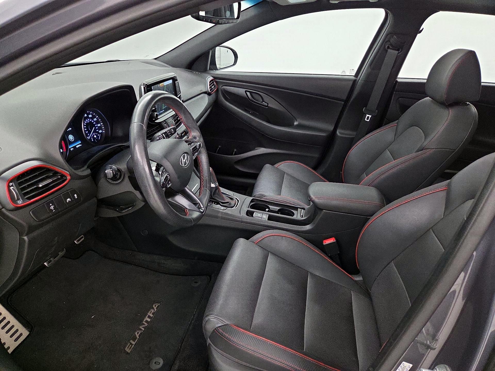 Thumbnail: 2019 Hyundai Elantra - 11