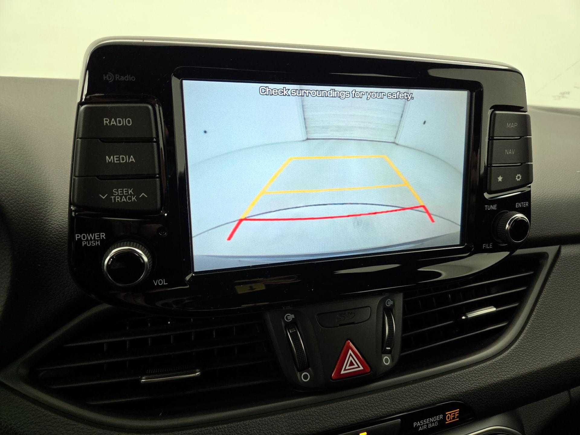 Thumbnail: 2019 Hyundai Elantra - 15