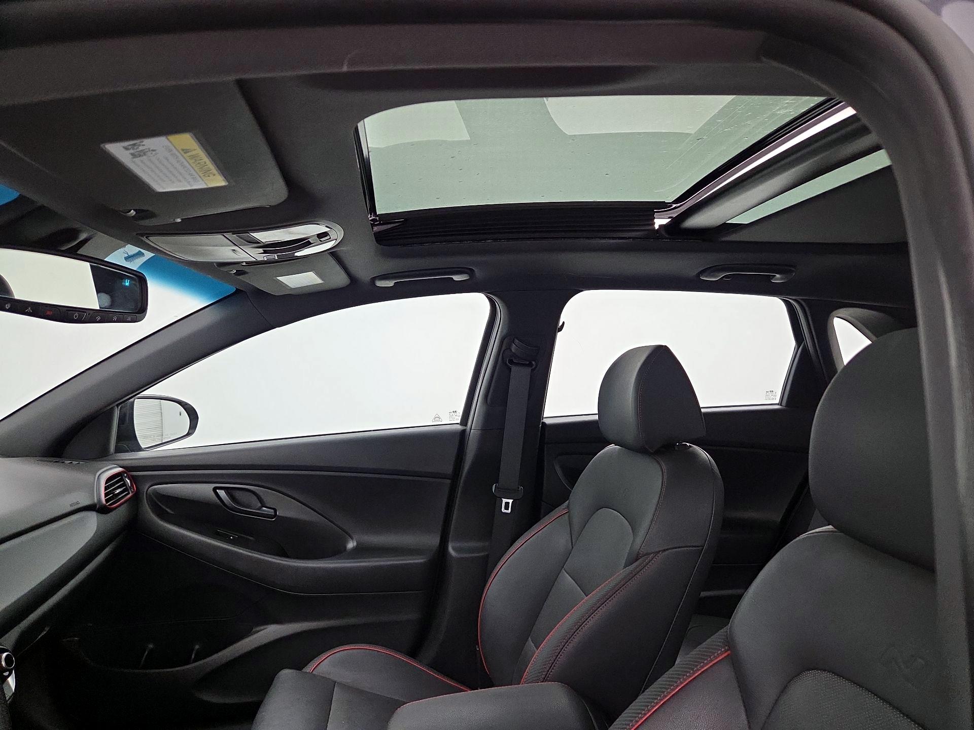 Thumbnail: 2019 Hyundai Elantra - 20