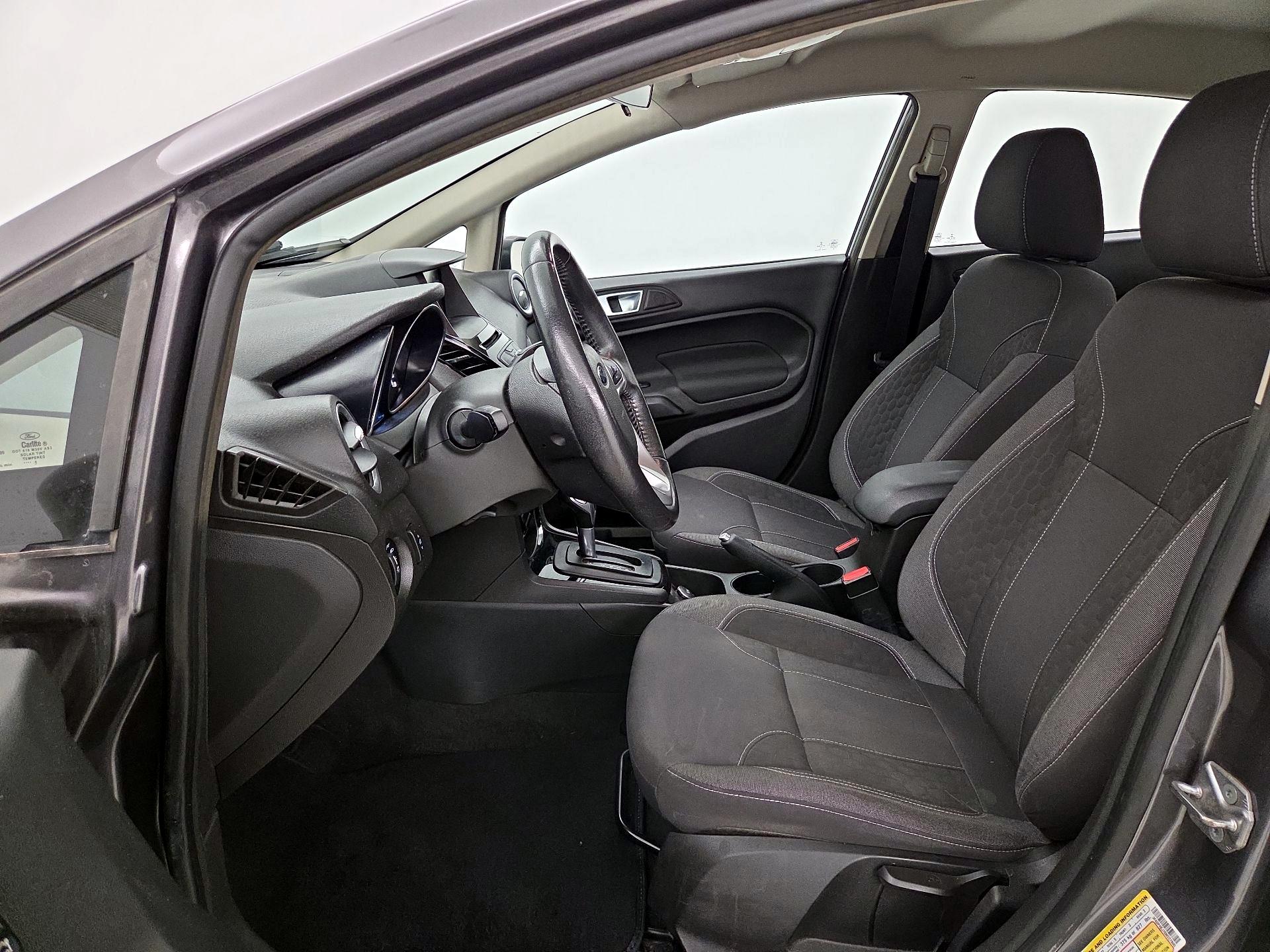 Thumbnail: 2014 Ford Fiesta - 11