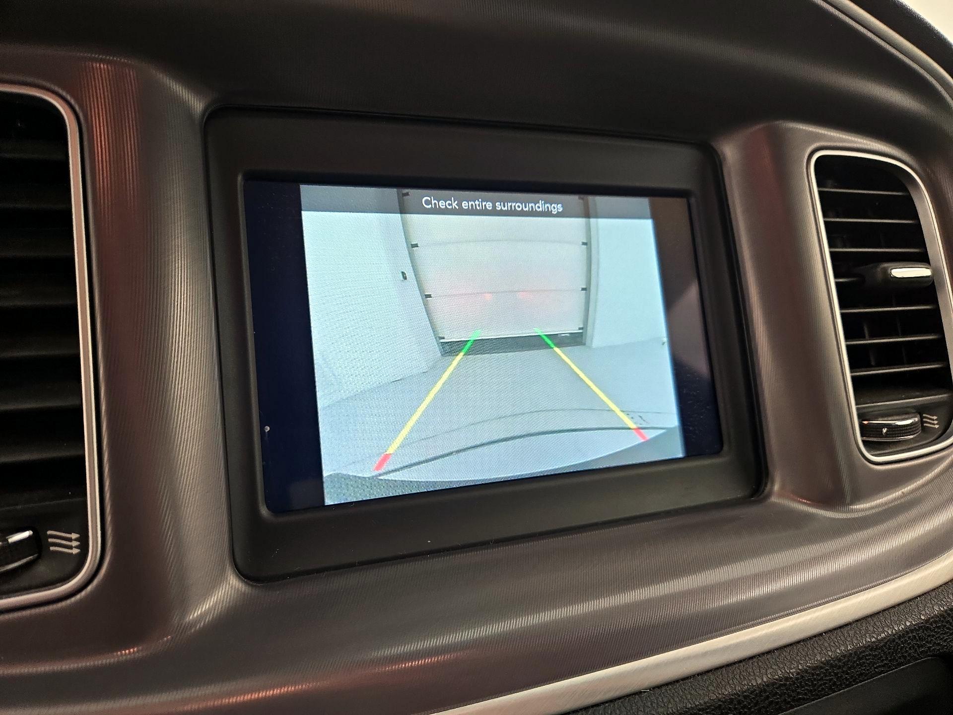 Thumbnail: 2022 Dodge Charger - 14