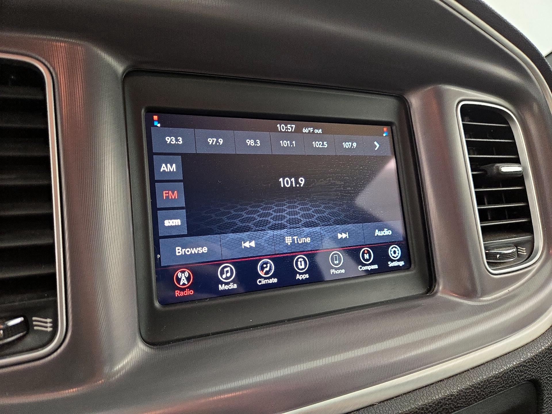 Thumbnail: 2022 Dodge Charger - 15