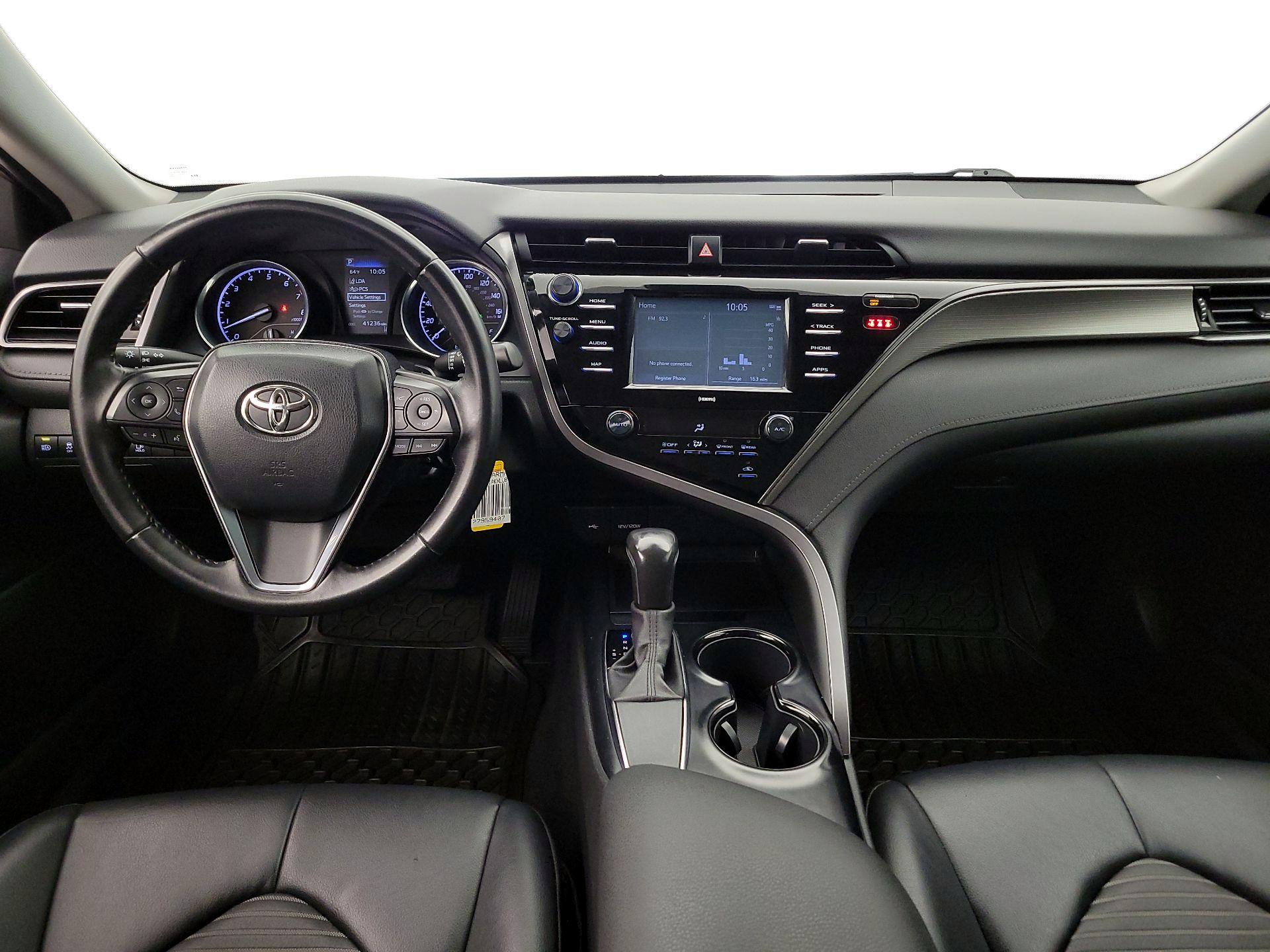 Thumbnail: 2020 Toyota Camry - 9