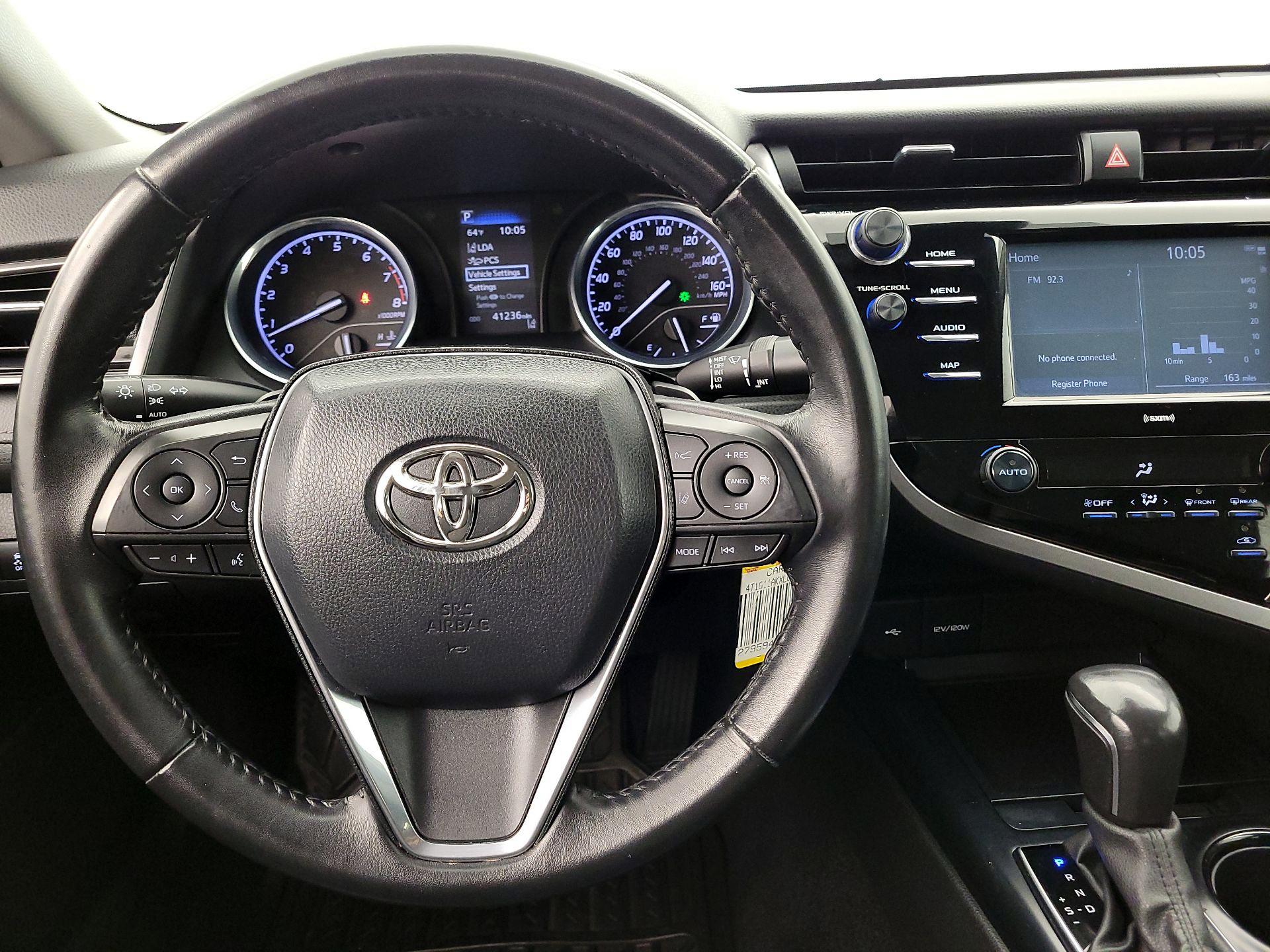 Thumbnail: 2020 Toyota Camry - 10