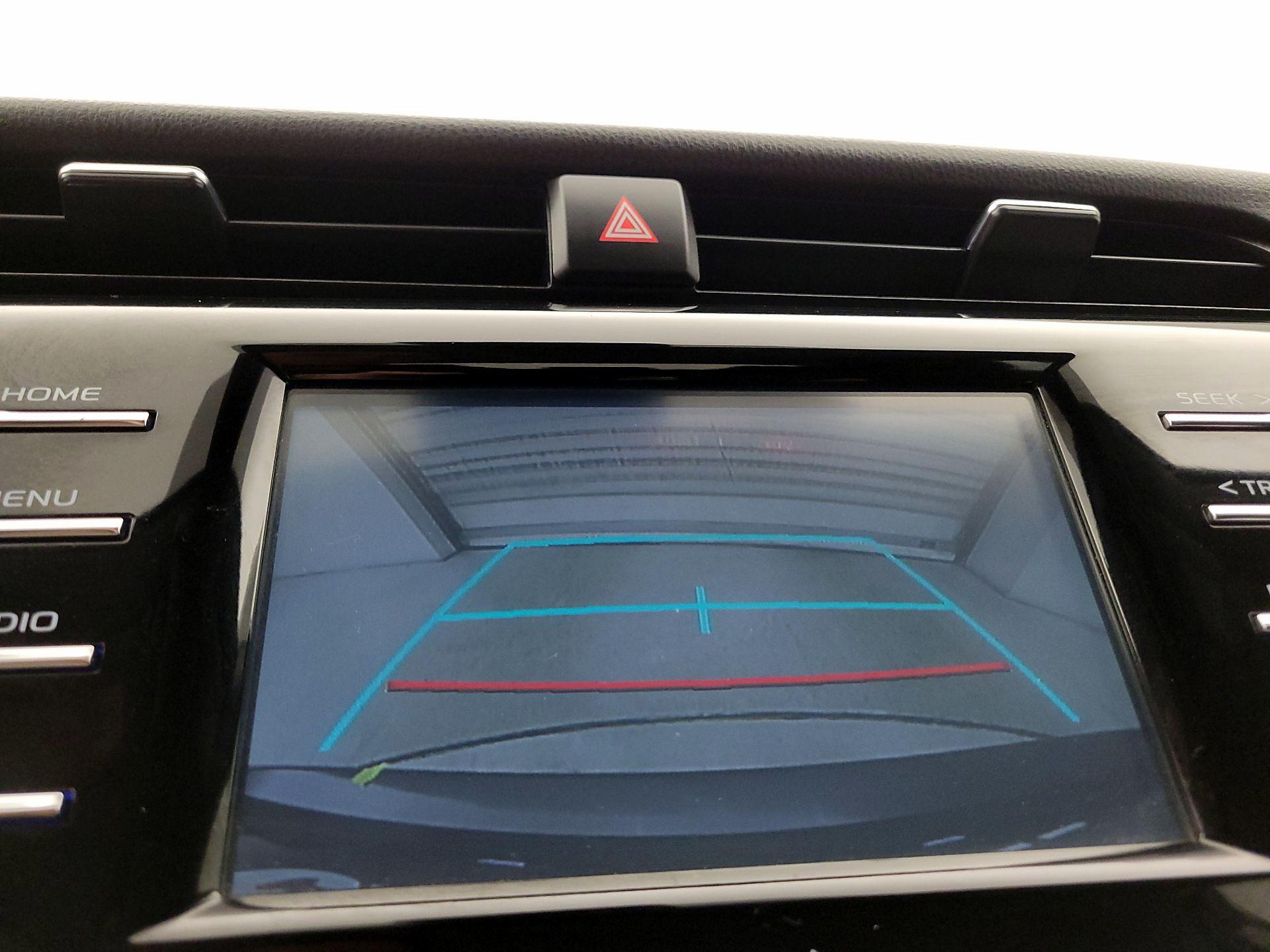 Thumbnail: 2020 Toyota Camry - 14