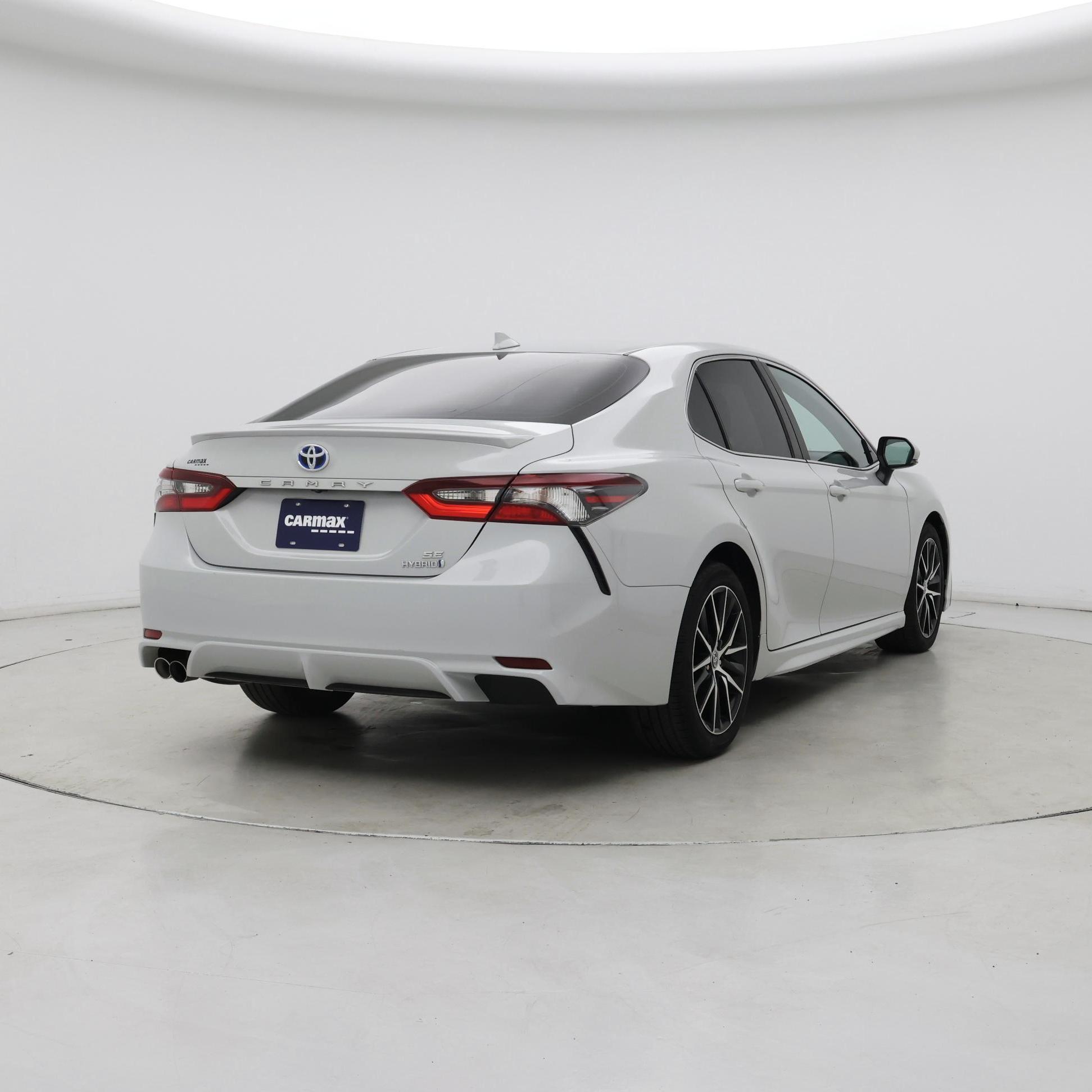 Thumbnail: 2023 Toyota Camry - 8