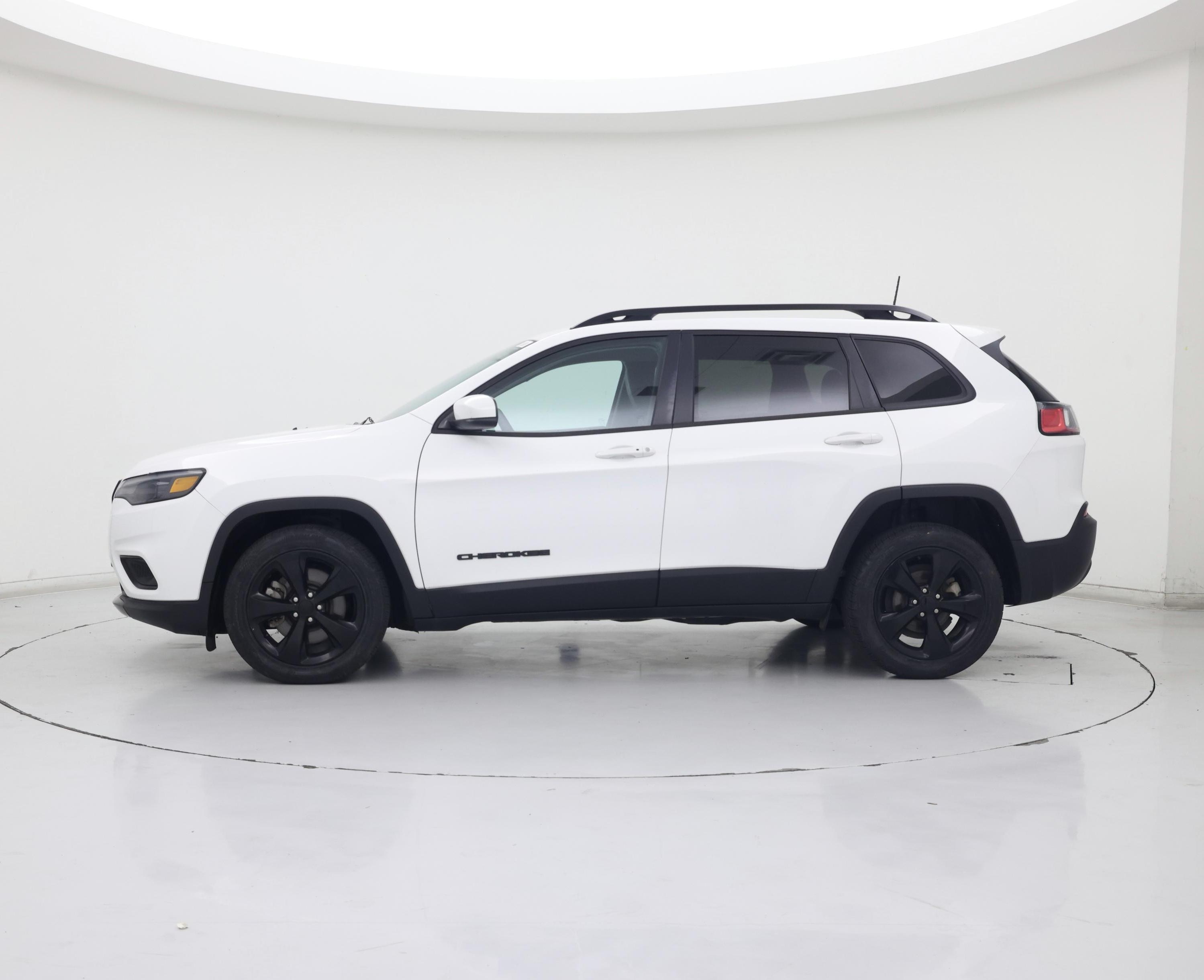 Thumbnail: 2020 Jeep Cherokee - 3