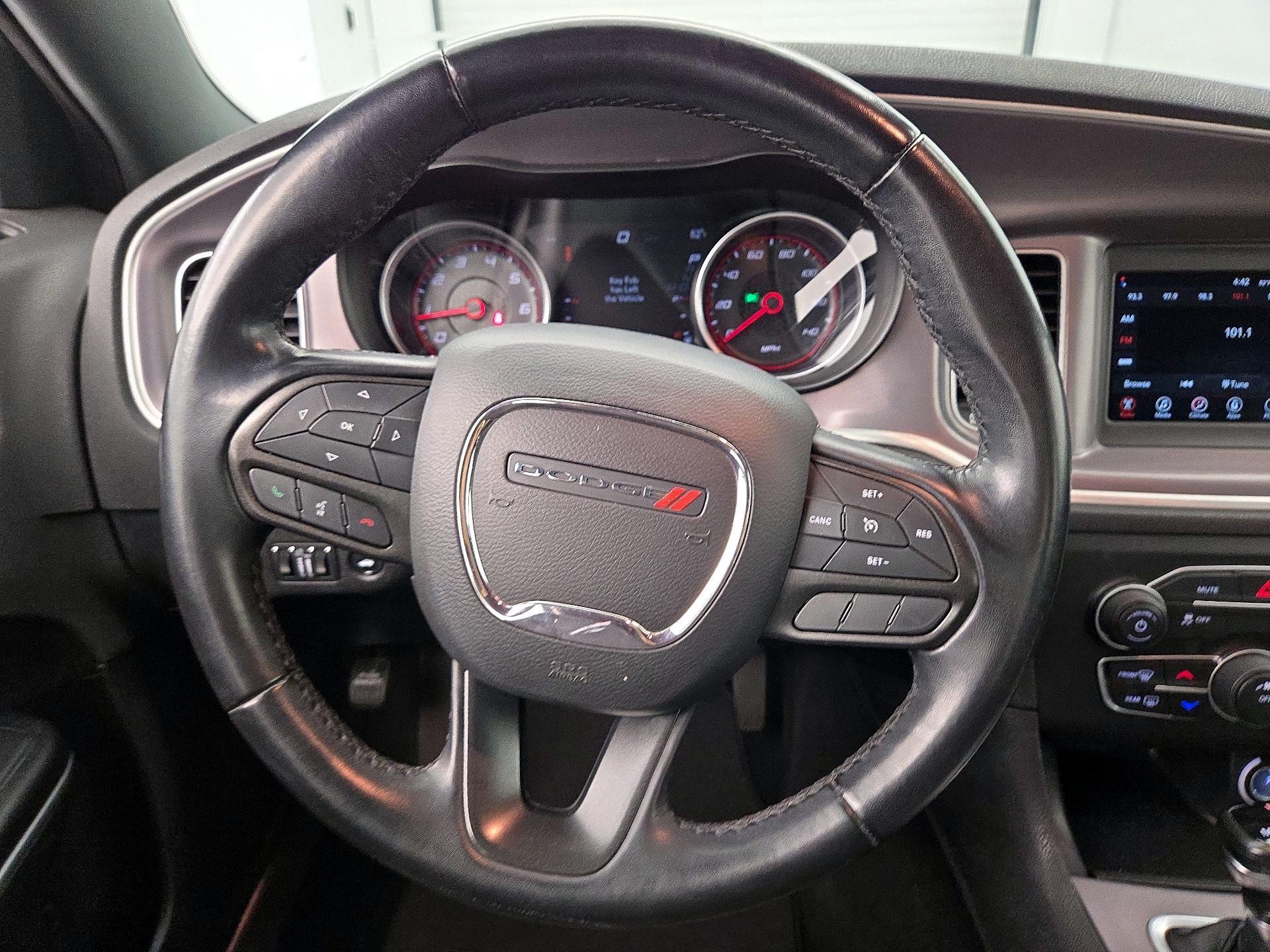 Thumbnail: 2022 Dodge Charger - 10