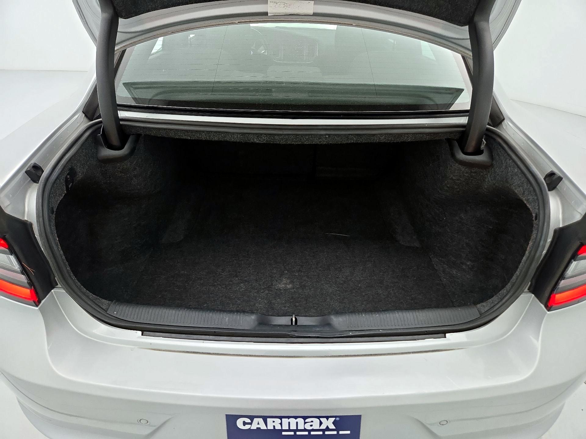 Thumbnail: 2022 Dodge Charger - 20