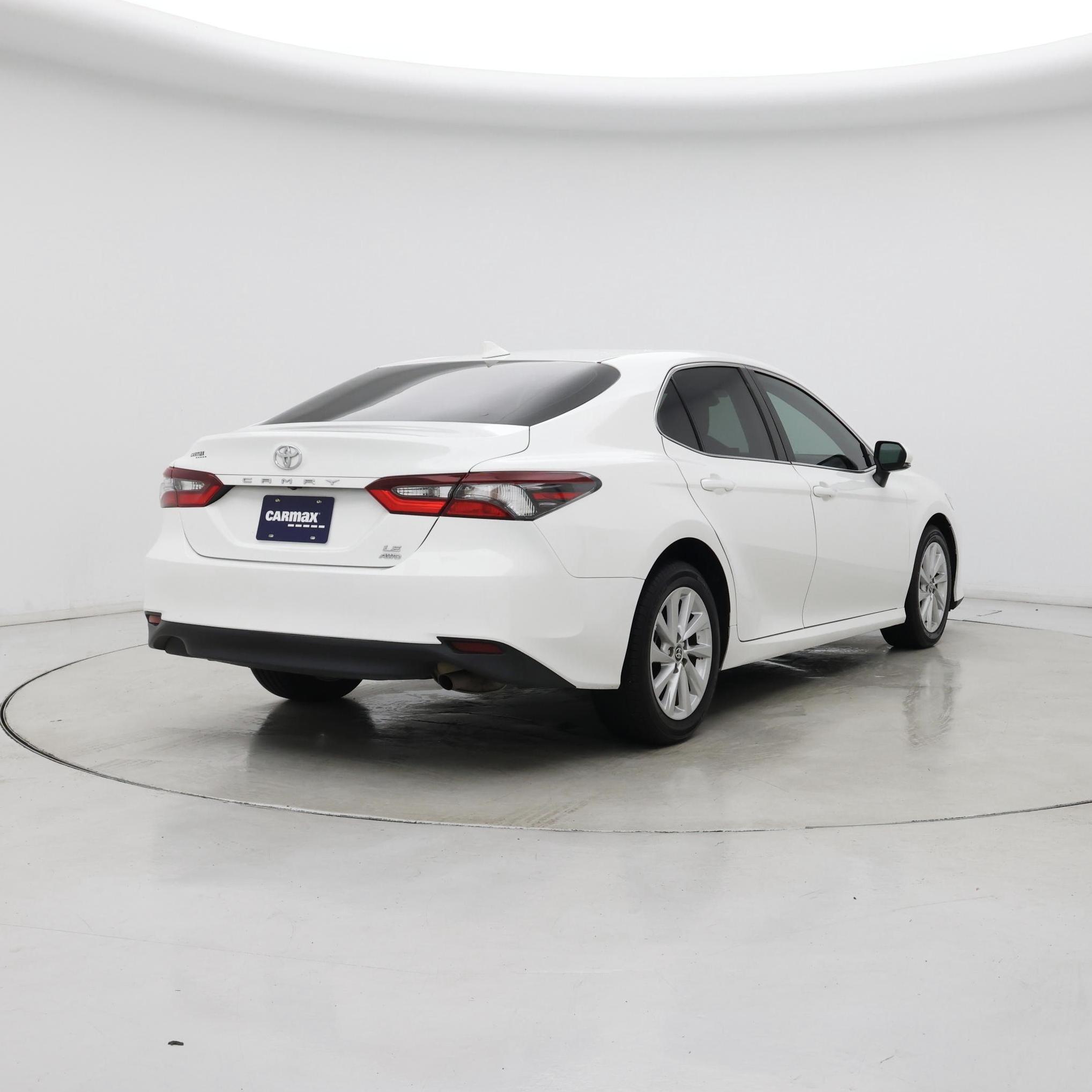 Thumbnail: 2022 Toyota Camry - 8