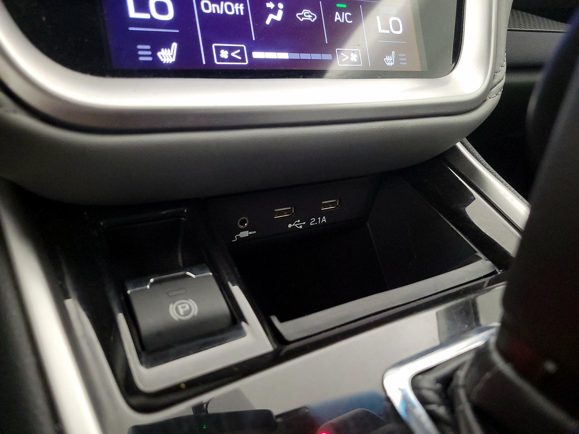 Thumbnail: 2022 Subaru Outback - 18