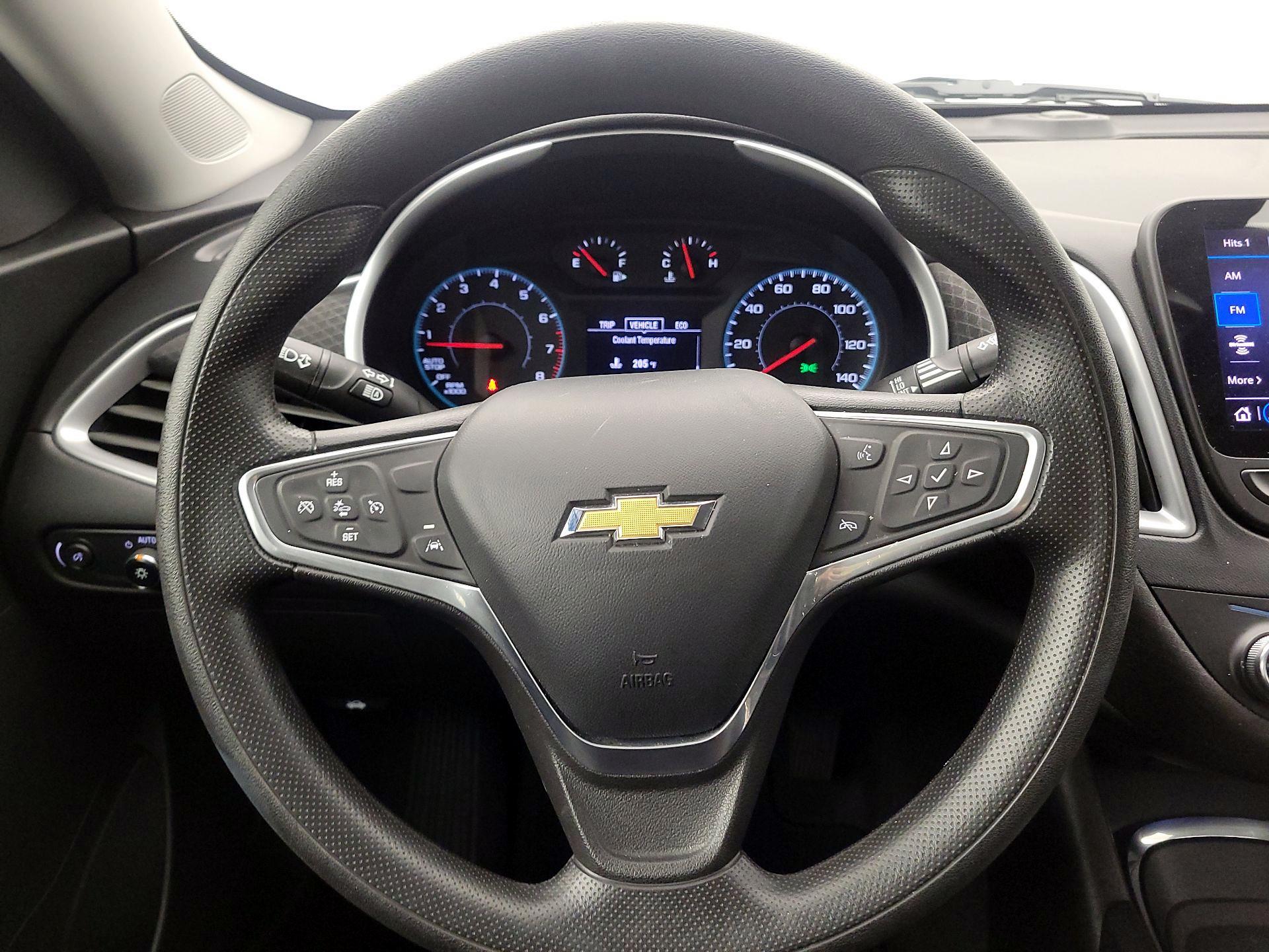 Thumbnail: 2023 Chevrolet Malibu - 10