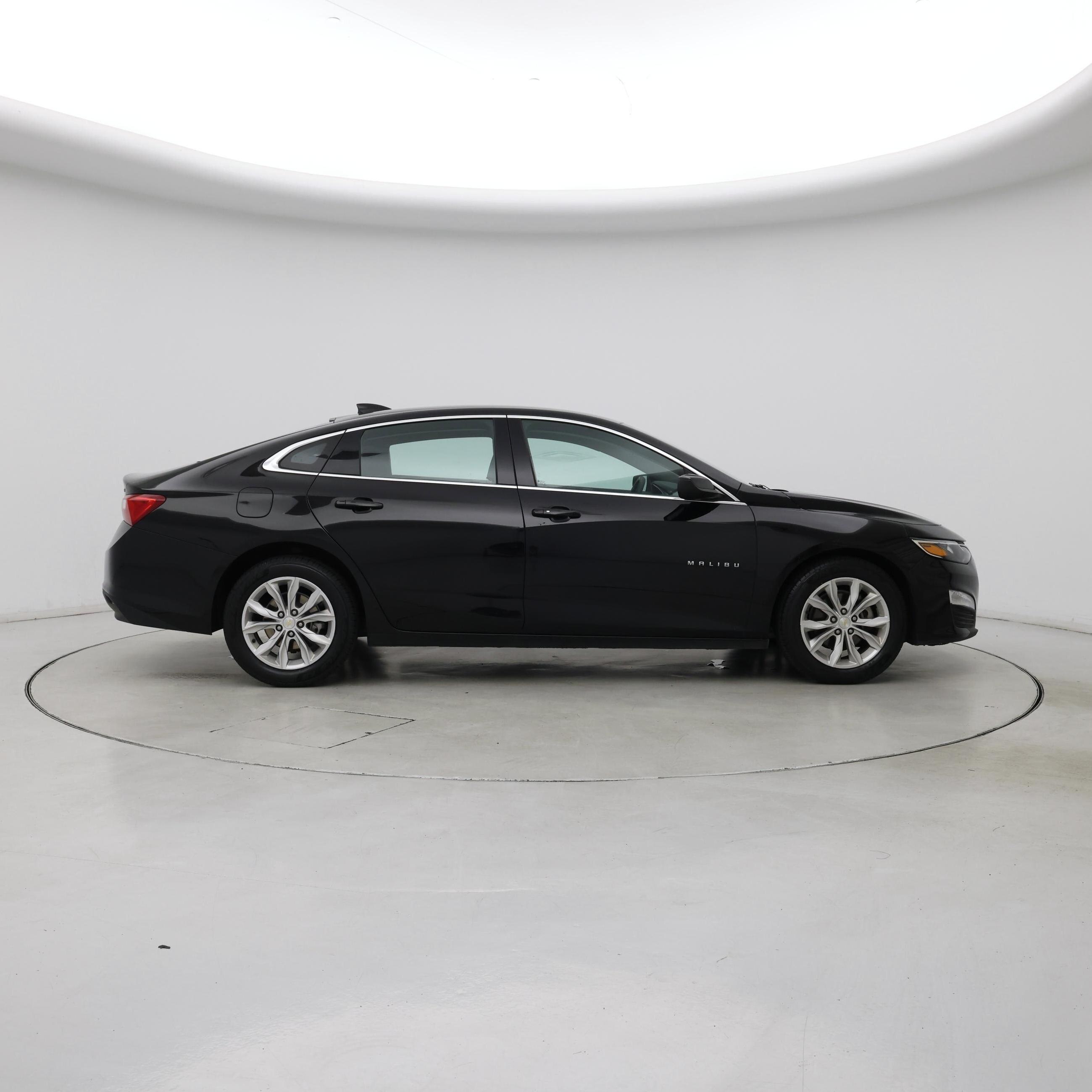 Thumbnail: 2023 Chevrolet Malibu - 7