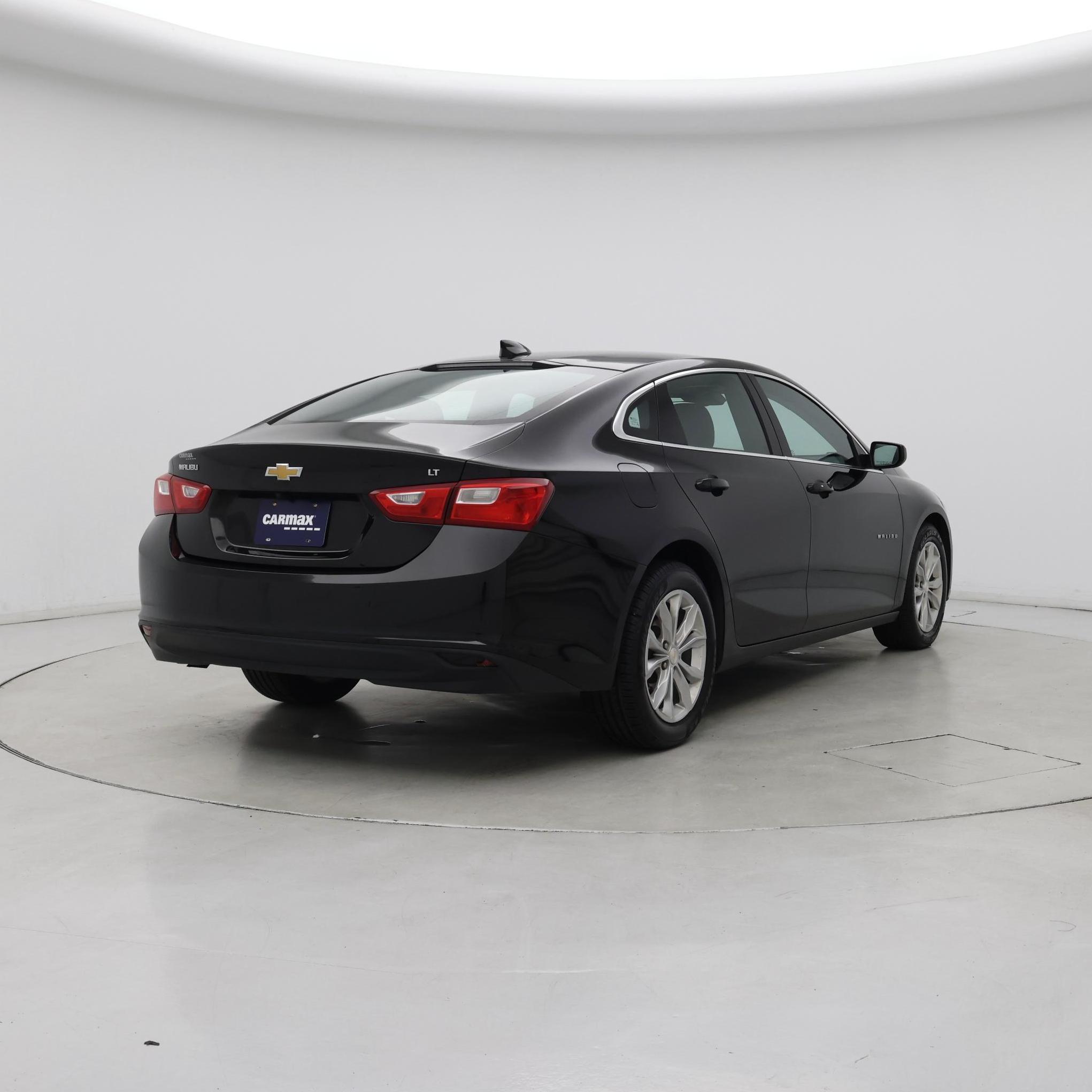 Thumbnail: 2023 Chevrolet Malibu - 8