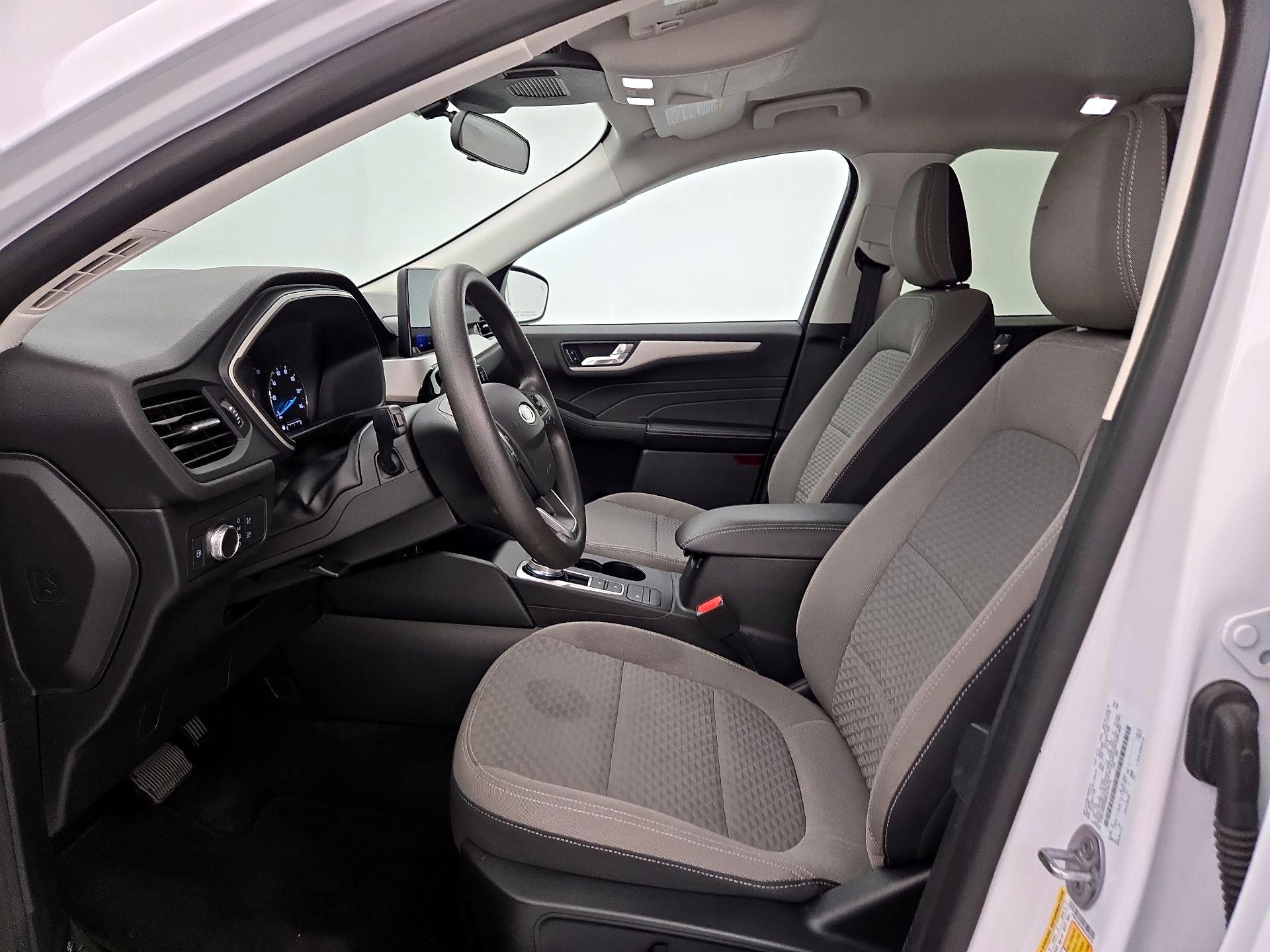 Thumbnail: 2021 Ford Escape - 11