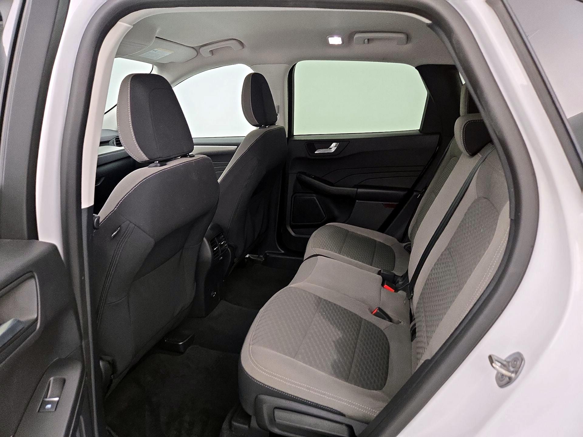 Thumbnail: 2021 Ford Escape - 19