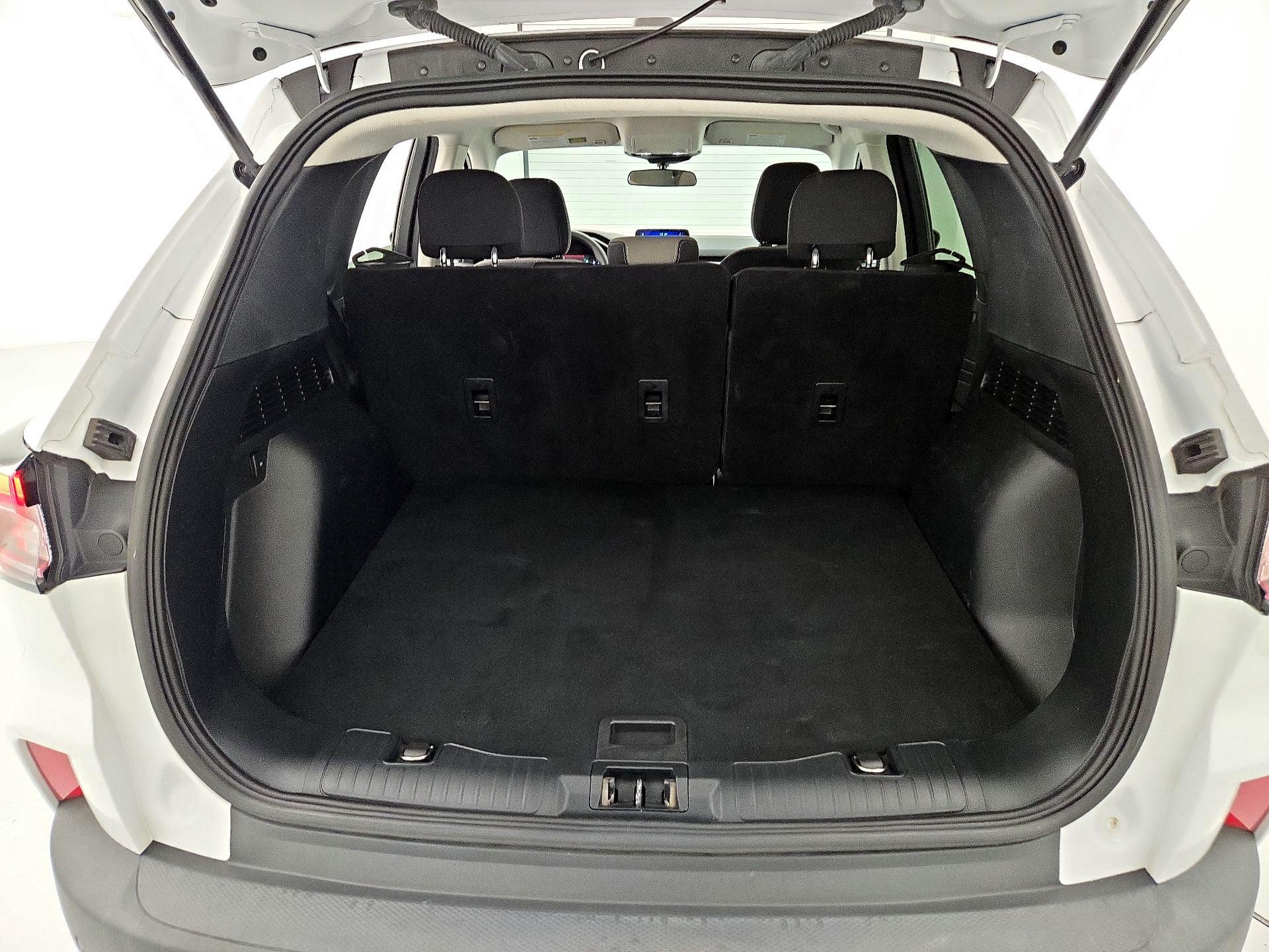 Thumbnail: 2021 Ford Escape - 20