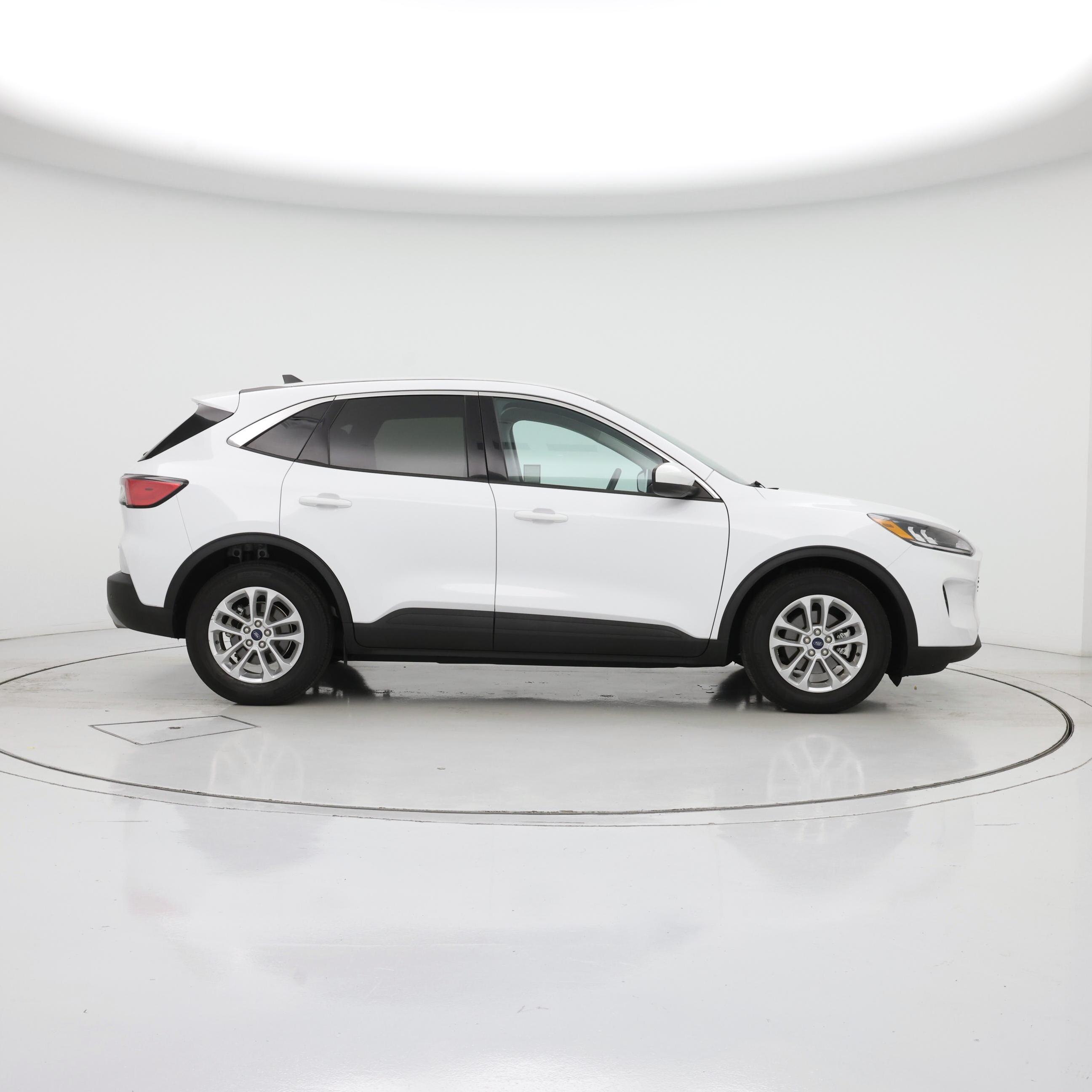 Thumbnail: 2021 Ford Escape - 7