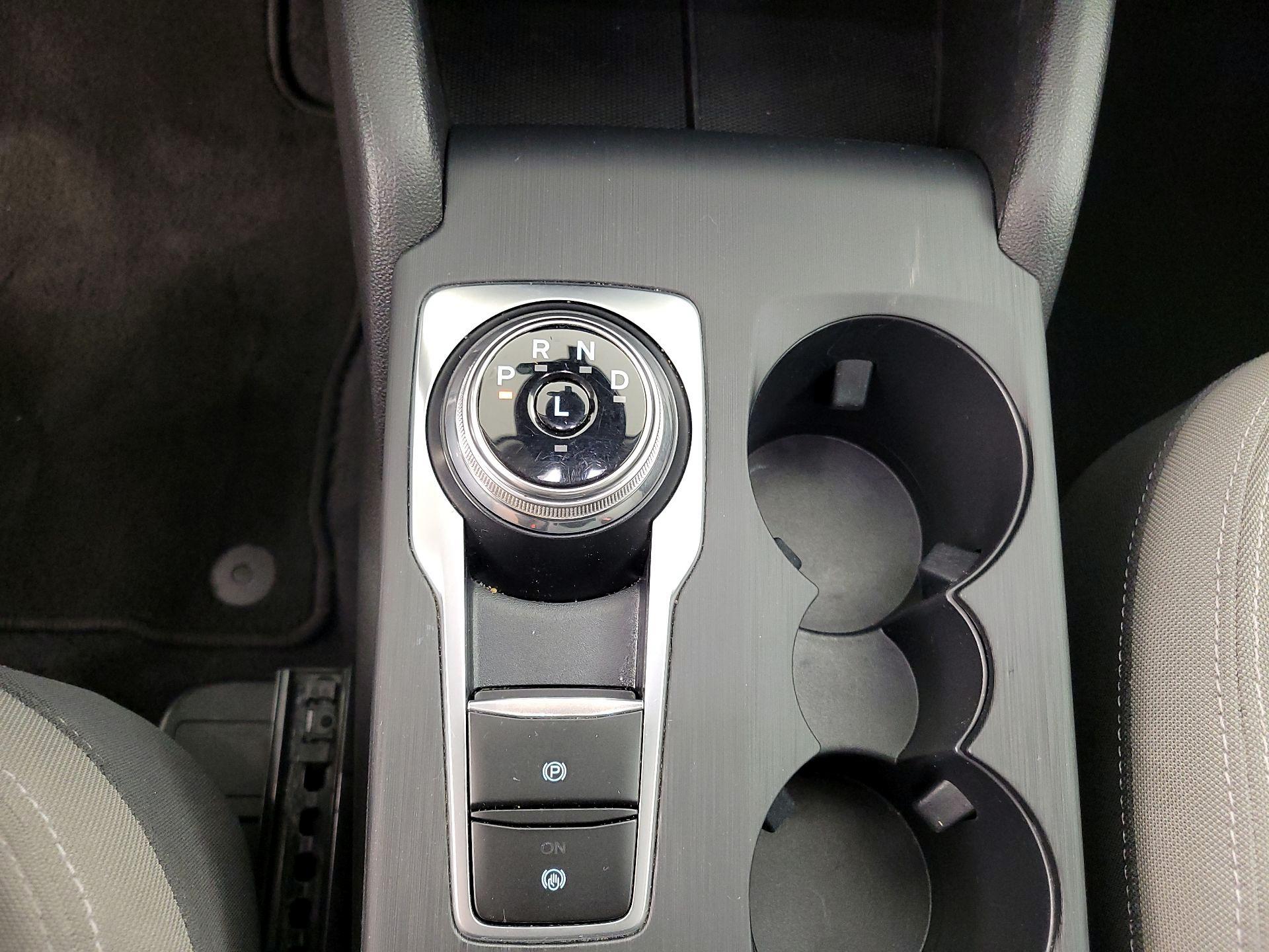 Thumbnail: 2021 Ford Escape - 17
