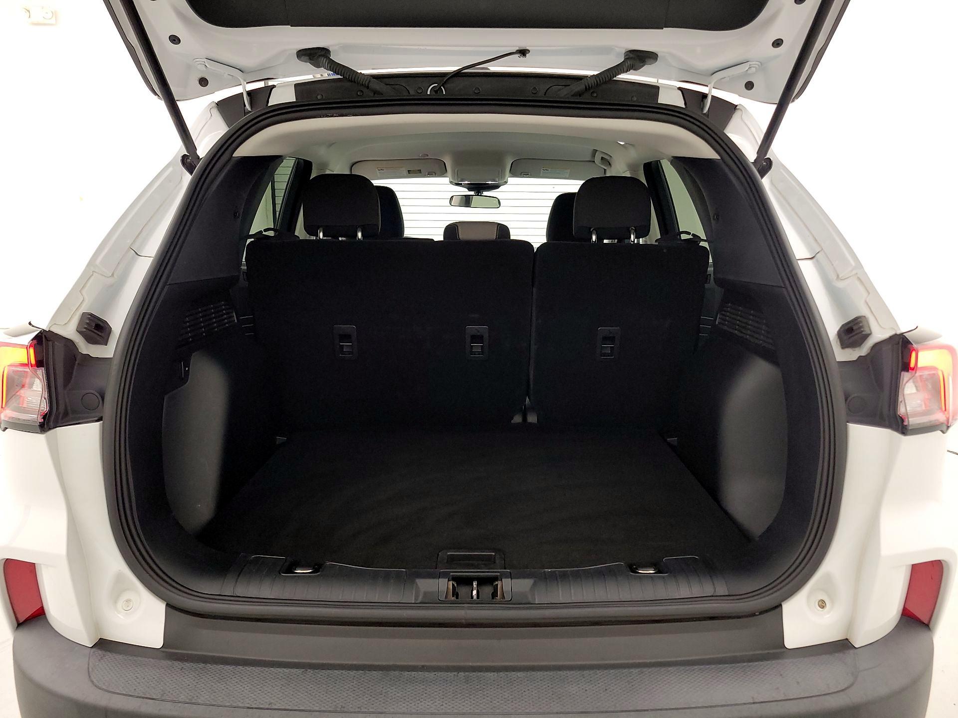 Thumbnail: 2021 Ford Escape - 20