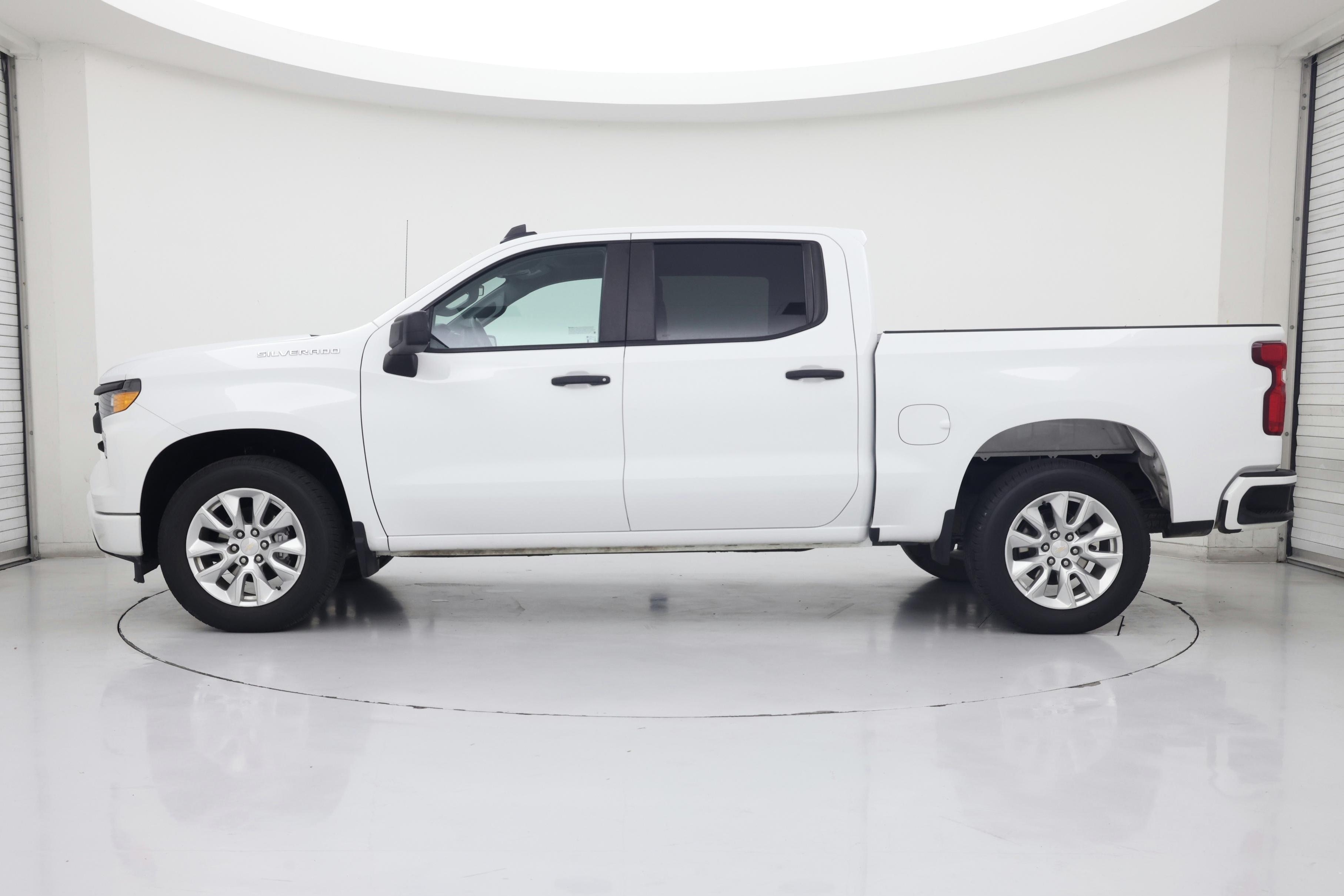 Thumbnail: 2023 Chevrolet Silverado 1500 - 3