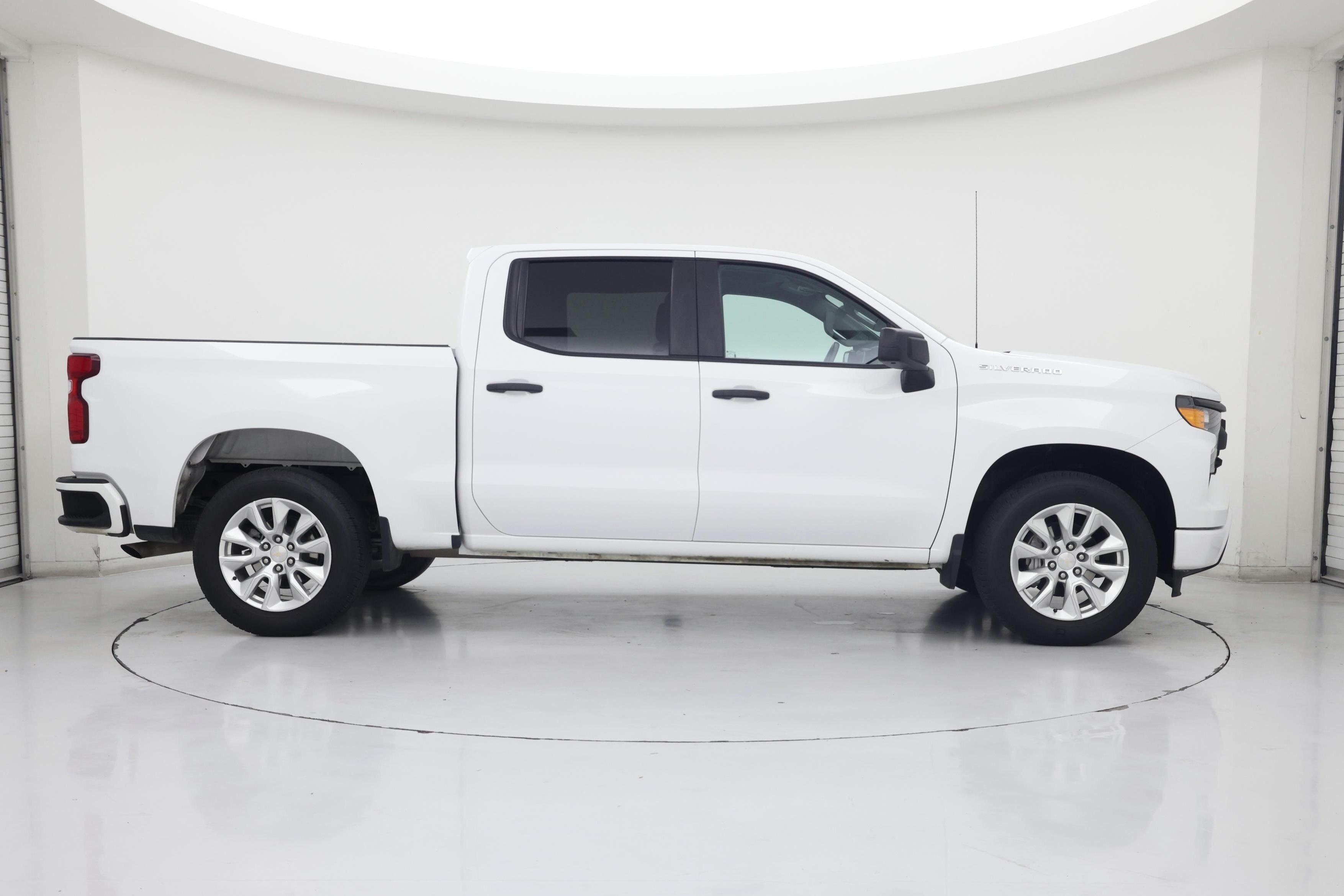 Thumbnail: 2023 Chevrolet Silverado 1500 - 7