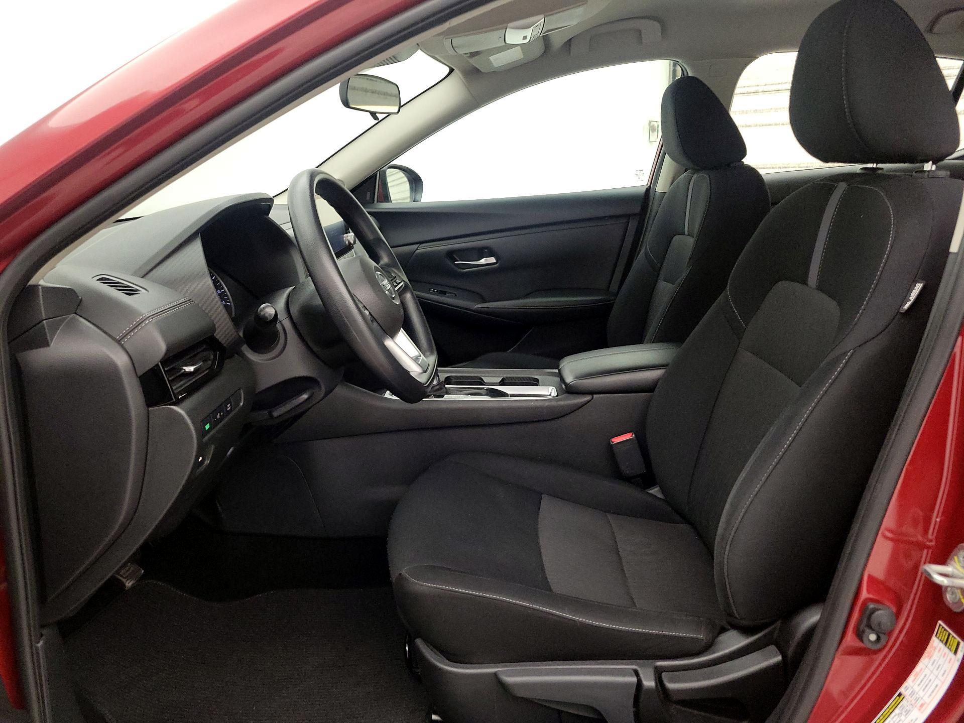 Thumbnail: 2023 Nissan Sentra - 11