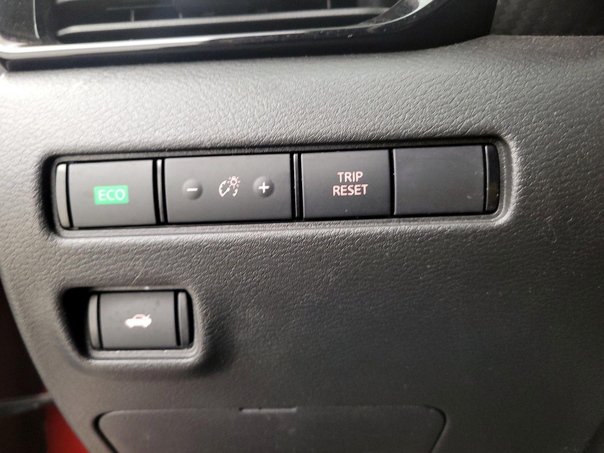 Thumbnail: 2023 Nissan Sentra - 13