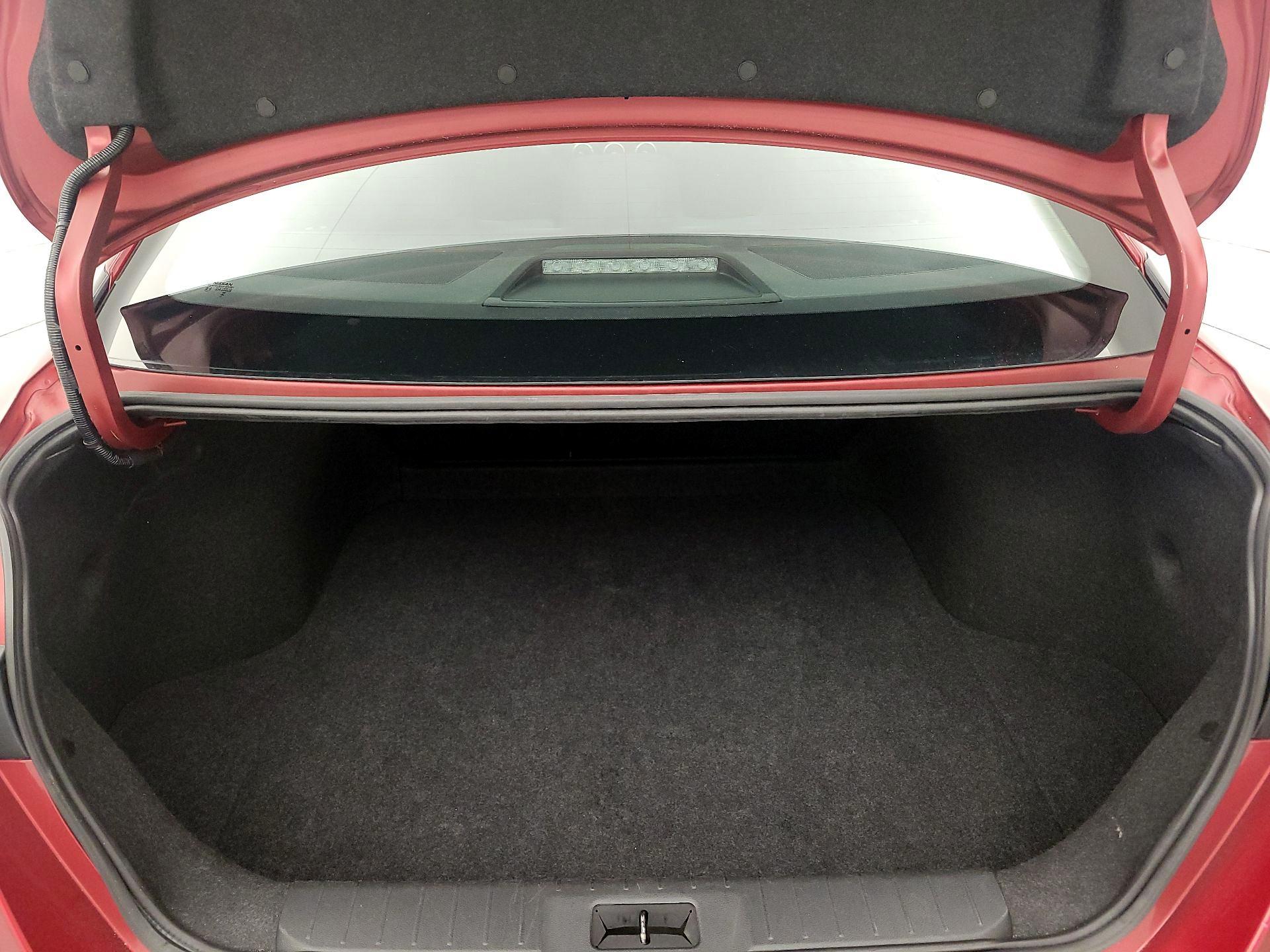 Thumbnail: 2023 Nissan Sentra - 20