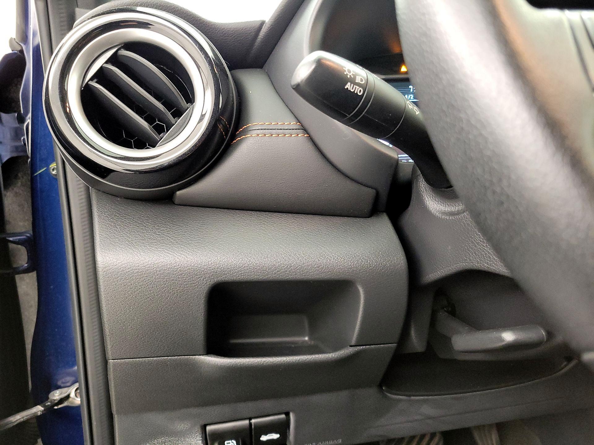 Thumbnail: 2020 Nissan Kicks - 13