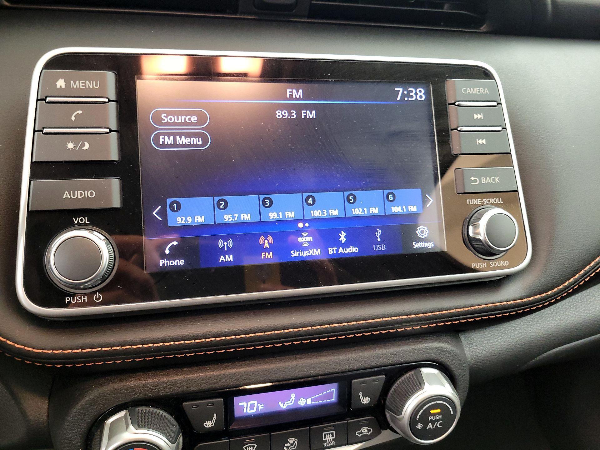 Thumbnail: 2020 Nissan Kicks - 15