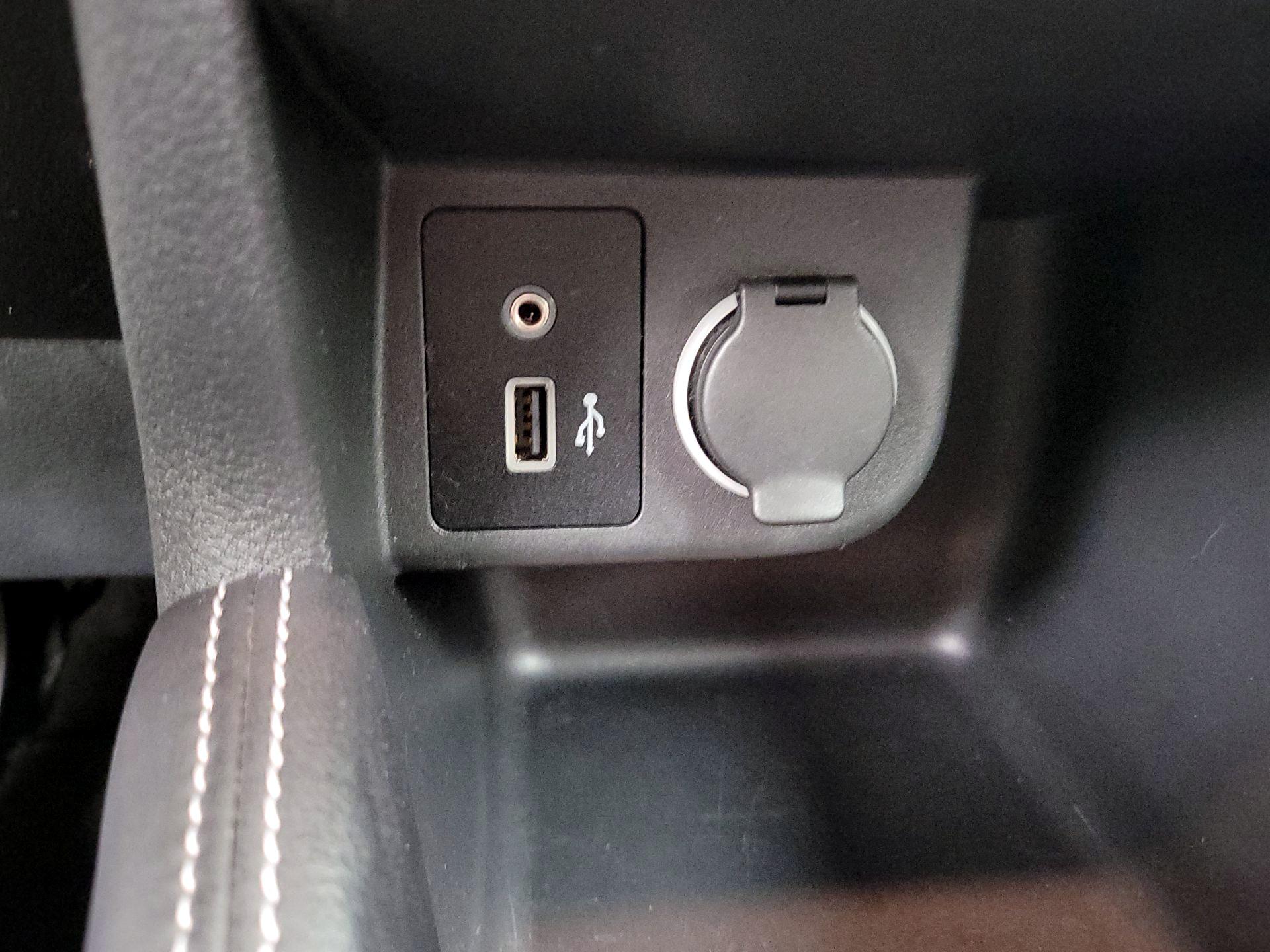 Thumbnail: 2020 Nissan Kicks - 18