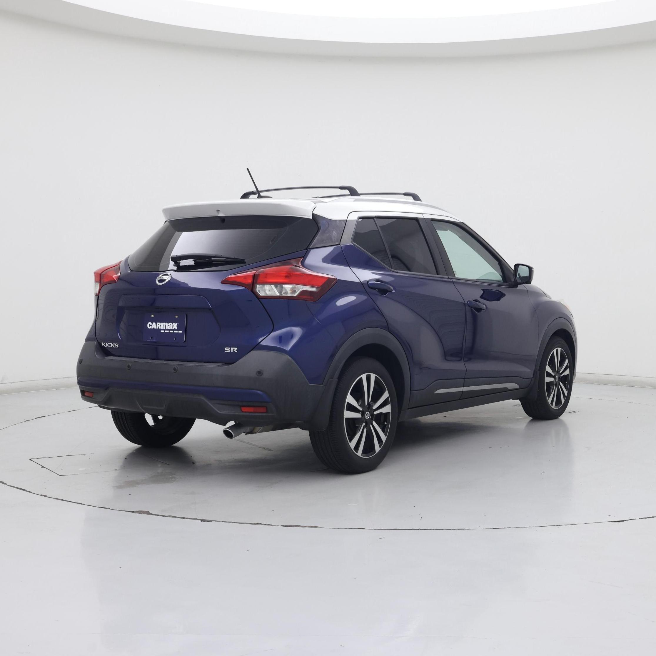 Thumbnail: 2020 Nissan Kicks - 8