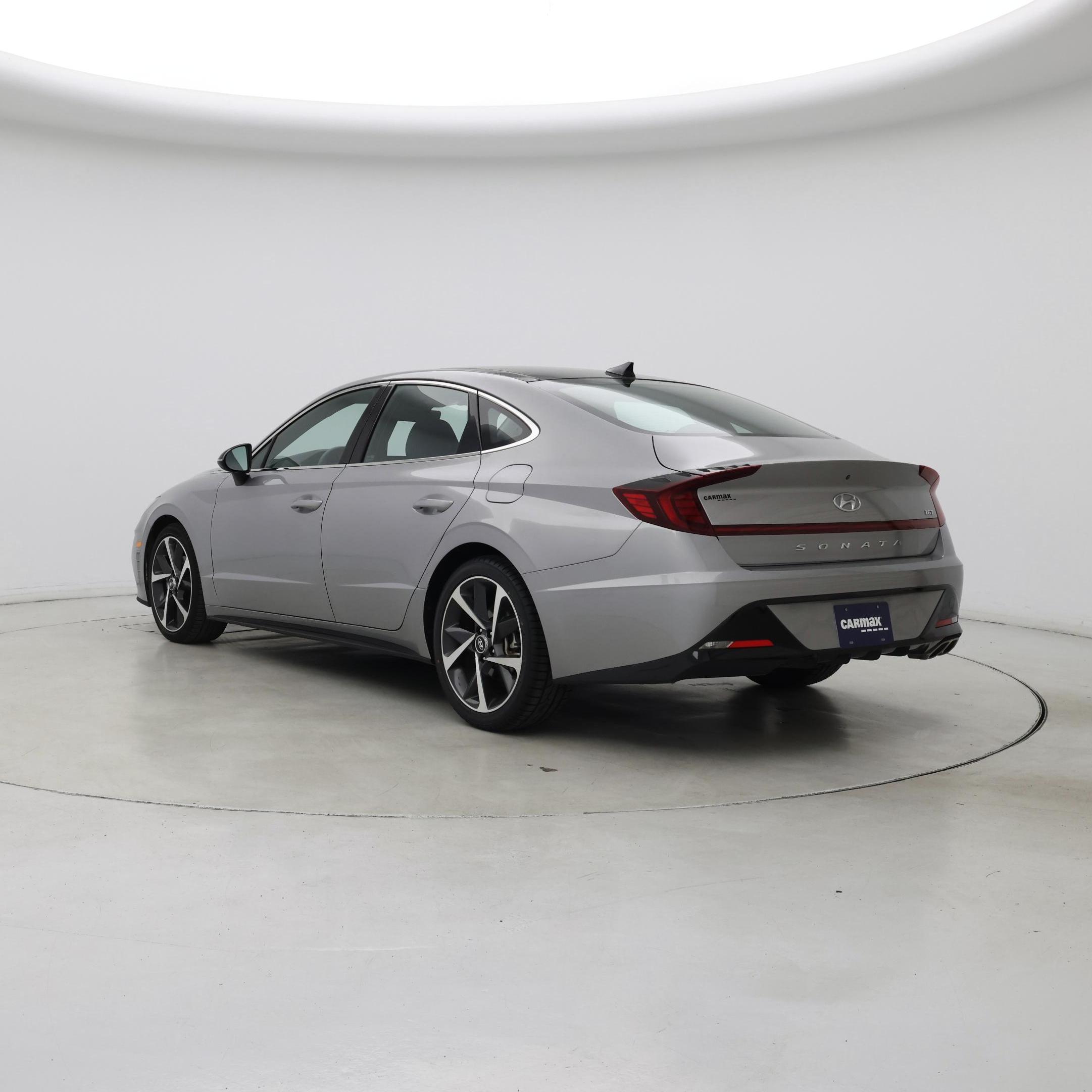 Thumbnail: 2023 Hyundai Sonata - 2