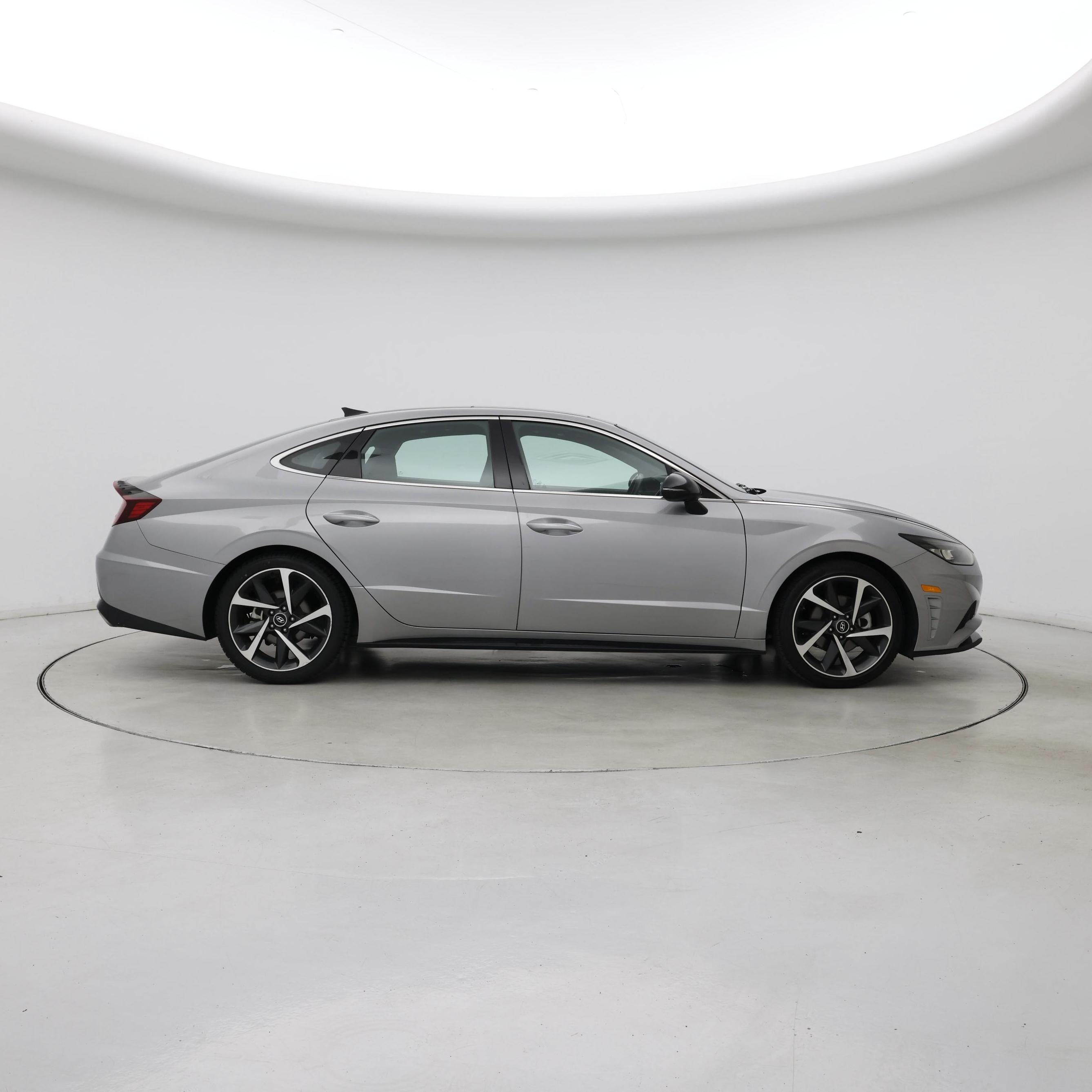 Thumbnail: 2023 Hyundai Sonata - 7