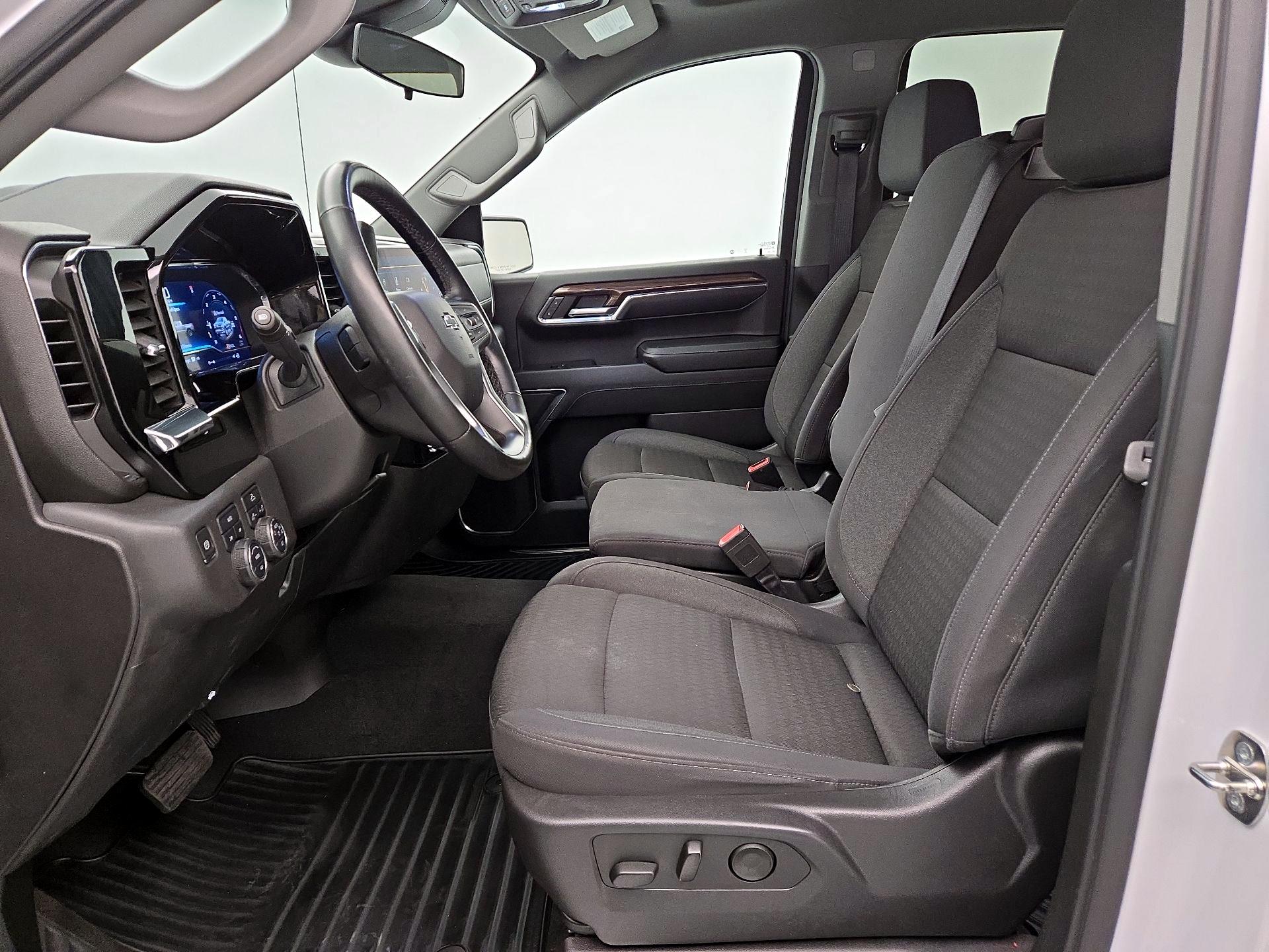 Thumbnail: 2023 Chevrolet Silverado 1500 - 11