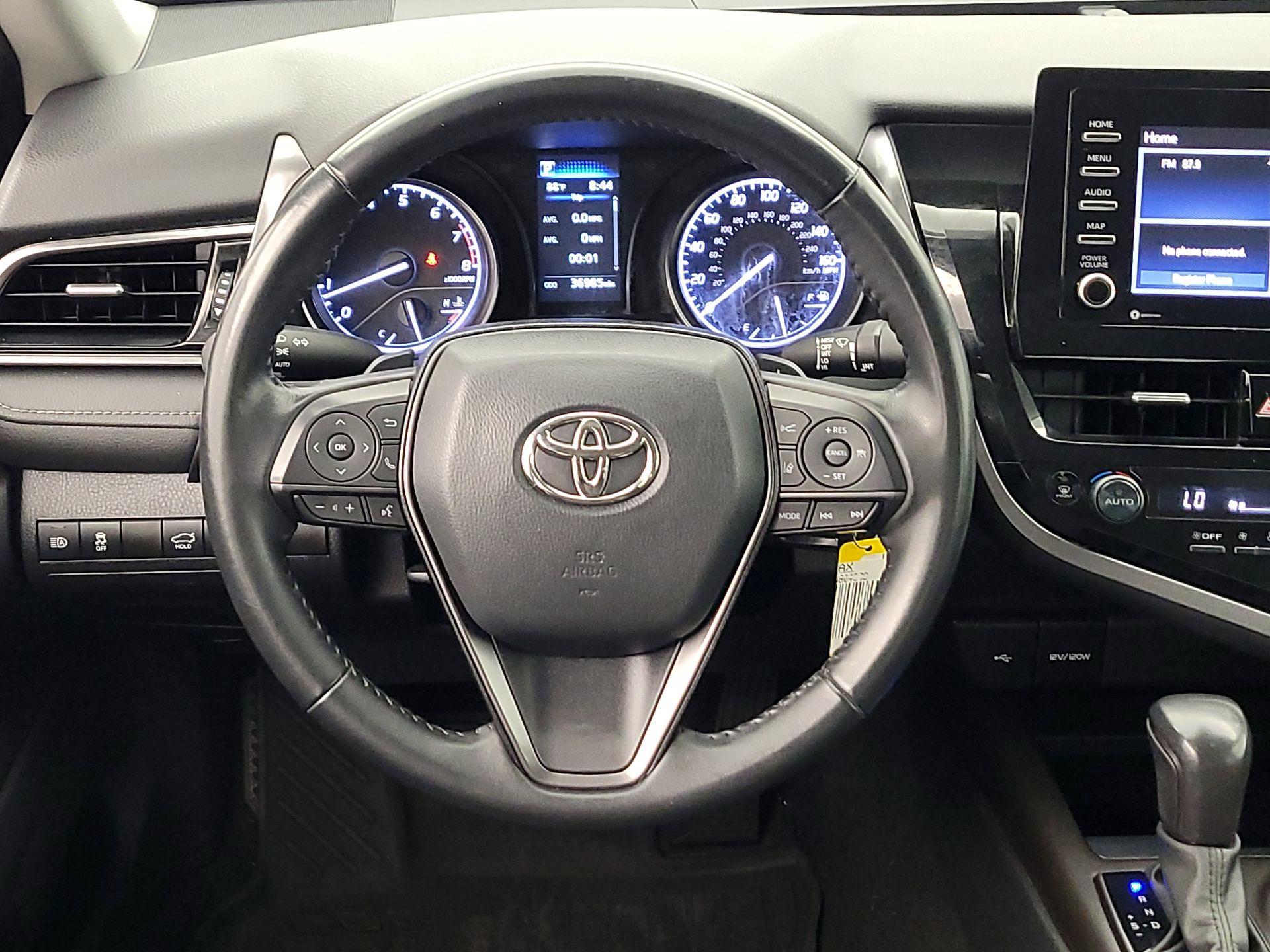 Thumbnail: 2023 Toyota Camry - 10