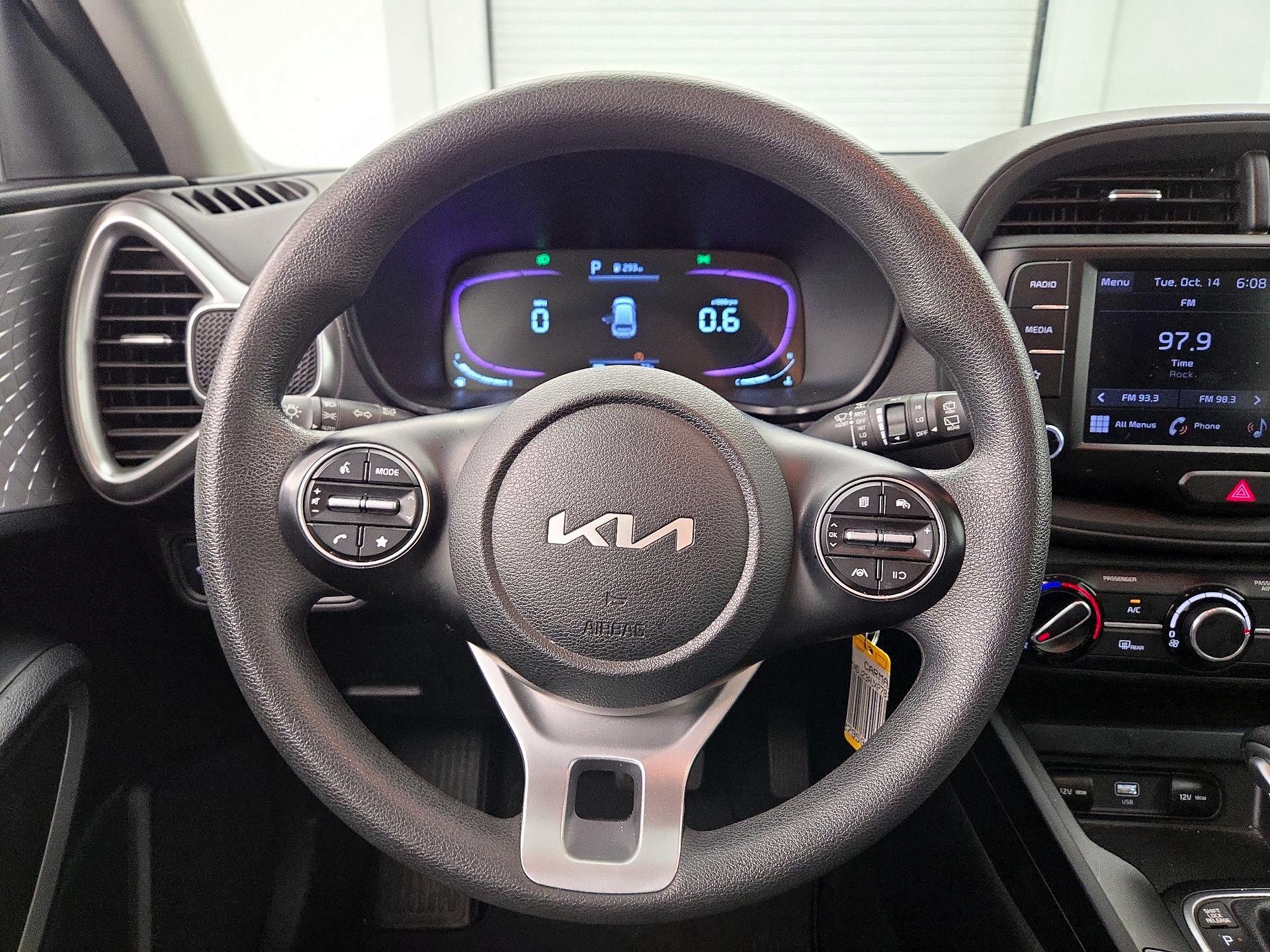 Thumbnail: 2023 Kia Soul - 10