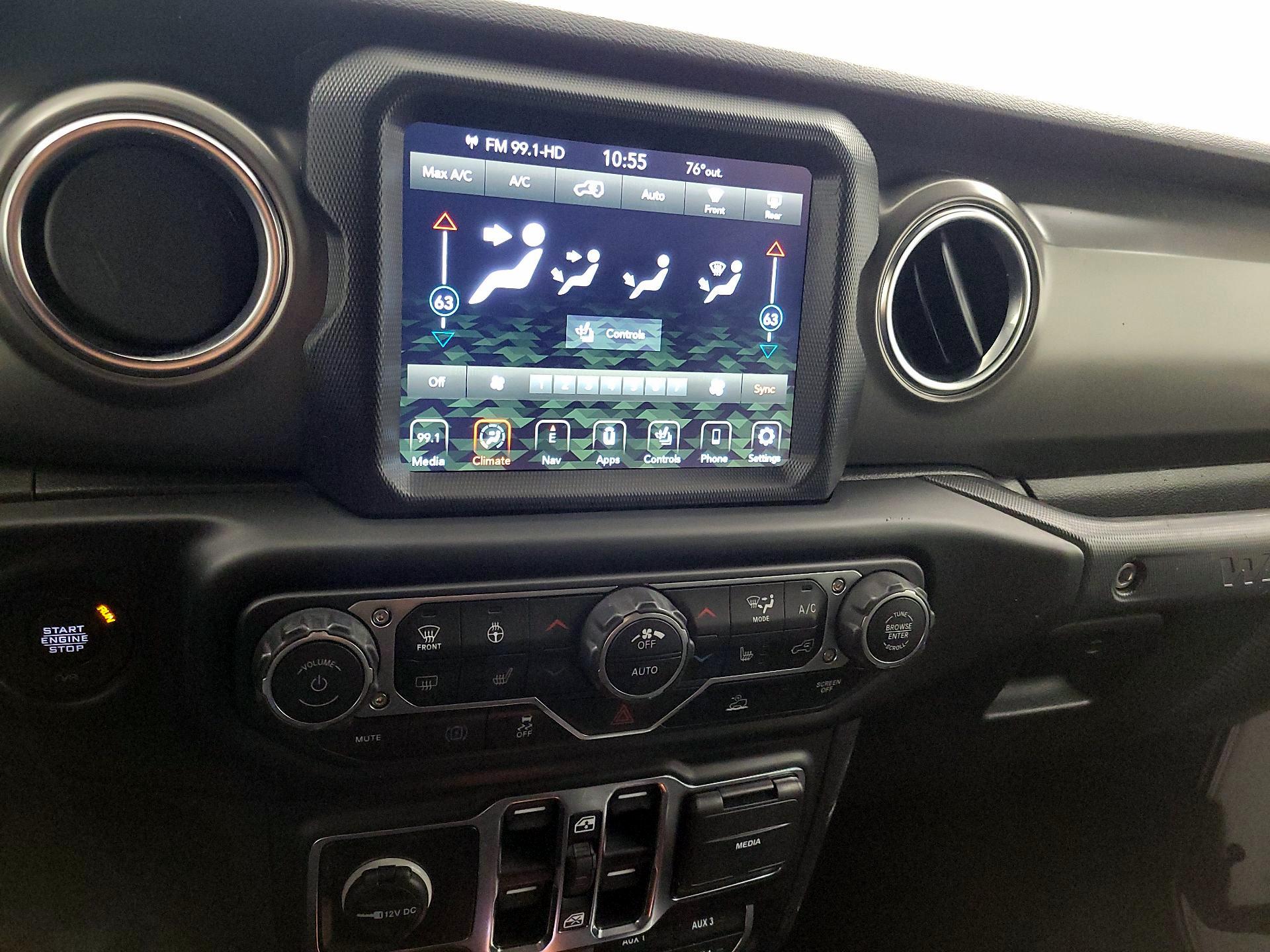 Thumbnail: 2023 Jeep Wrangler - 17