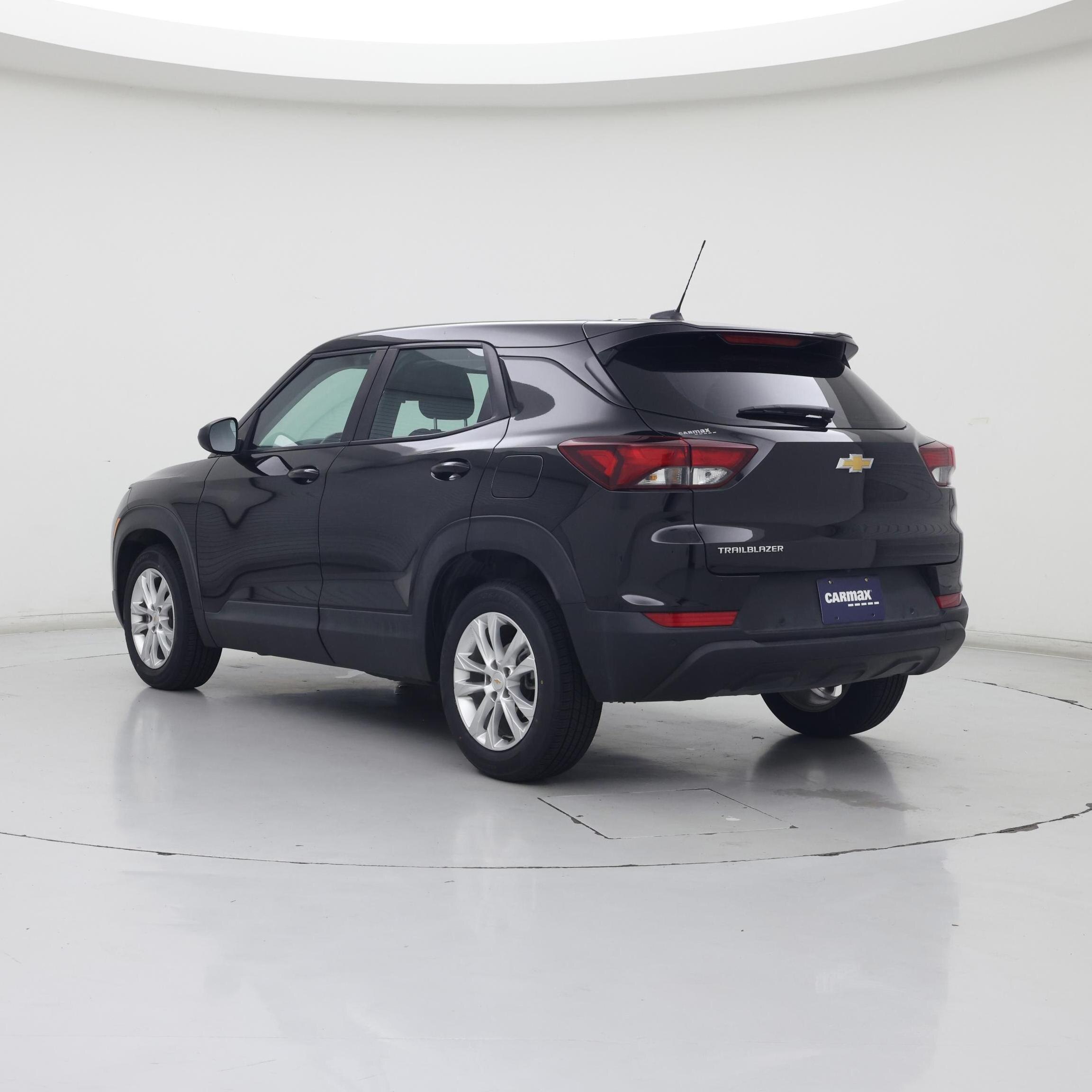 Thumbnail: 2023 Chevrolet TrailBlazer - 2