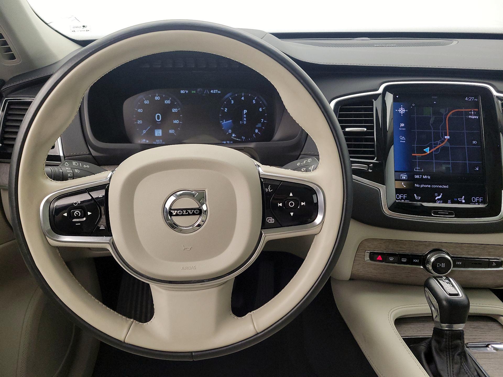 Thumbnail: 2022 Volvo XC90 - 10